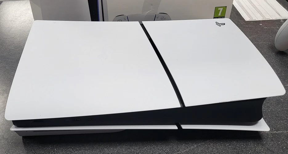 Playstation 5 Slim Console - 1TB - White - Boxed - Image 3