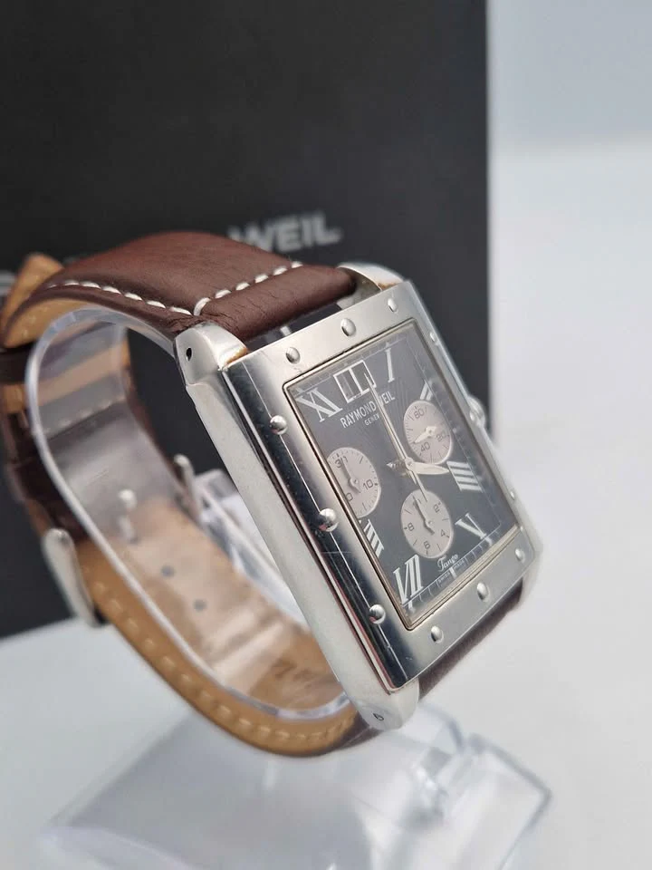 **DEAL** Raymond Weil Tango 4881 "Tank Style" Mens Chronograph With Date - Boxed With Generic Leather Strap - Image 3