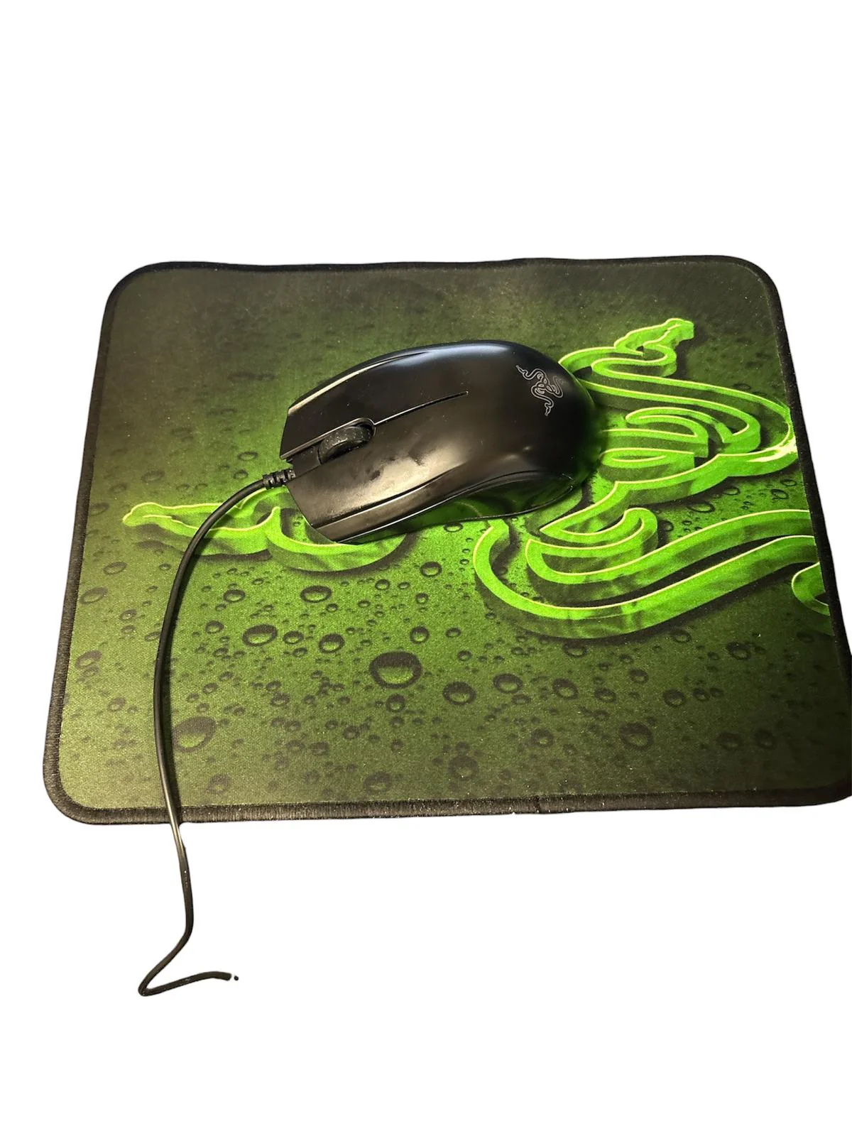 Razer Abyssus 2000 Gaming Mouse & Goliathus Gaming Surface Set - Image 2
