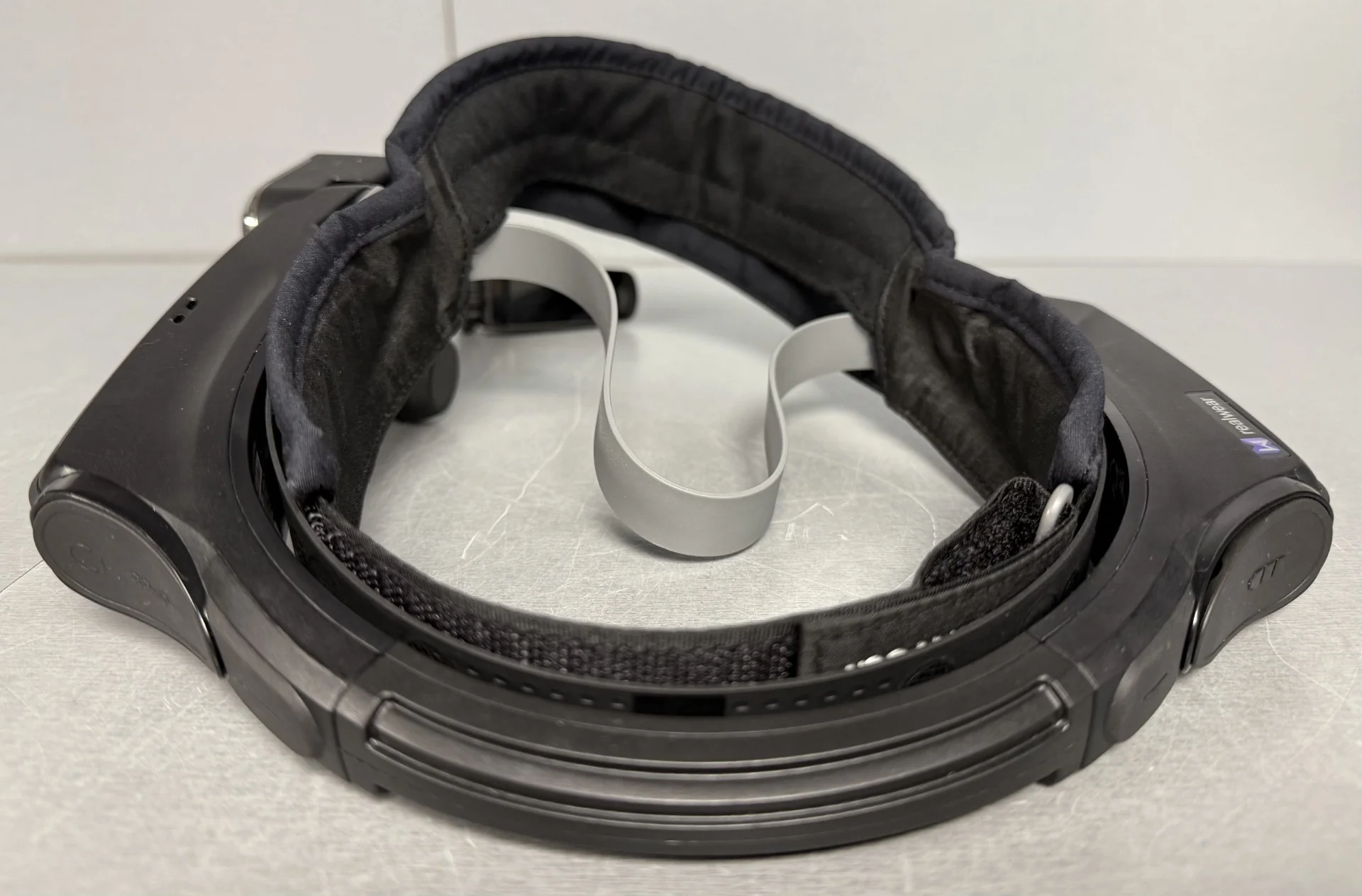 **Sale** RealWear HMT-1Z1 Smart Glasses & Carry Case ** Unboxed ** - Image 4