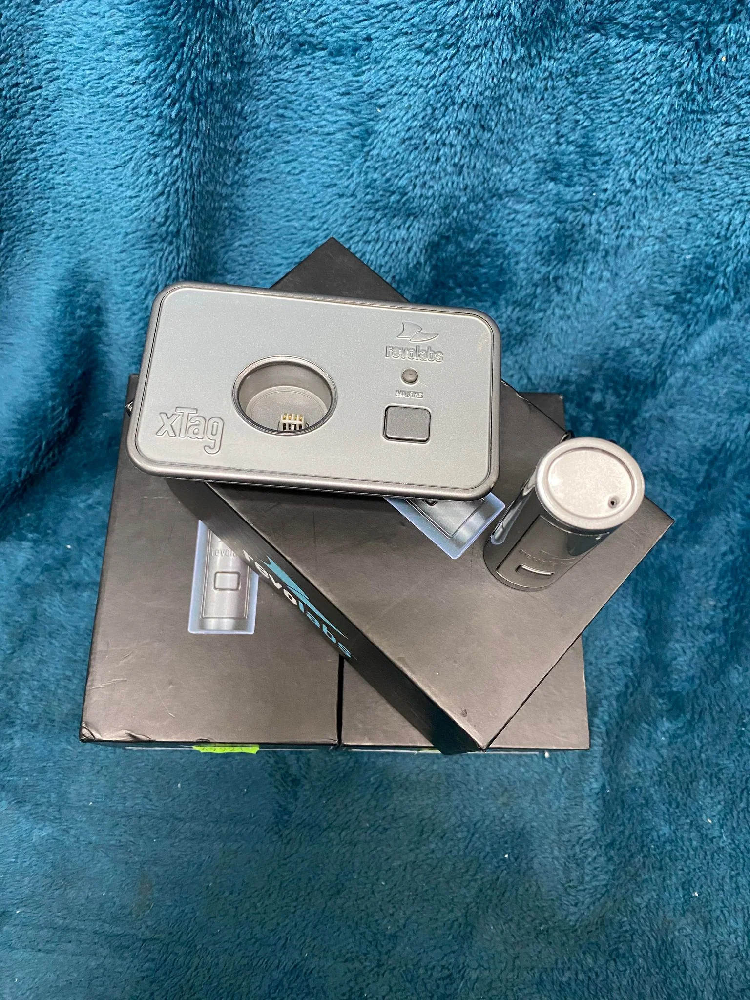 * Revolabs Xtag Microphone - Image 3