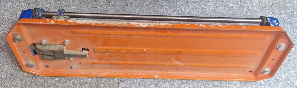 ***SALE*** Rubi TS-40 Professional Ceramic Tile Cutter with Carrying CaseOpens - Image 3