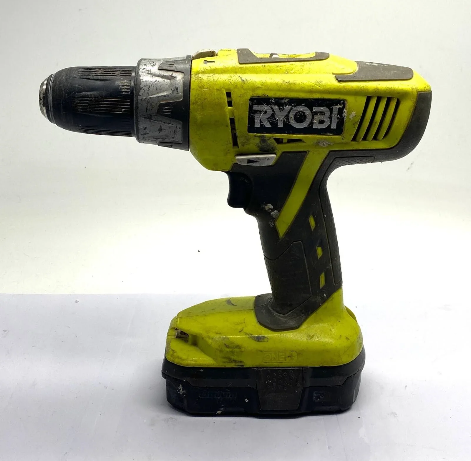 Ryobi 18v 2 Speed Percussion Drill - Image 3