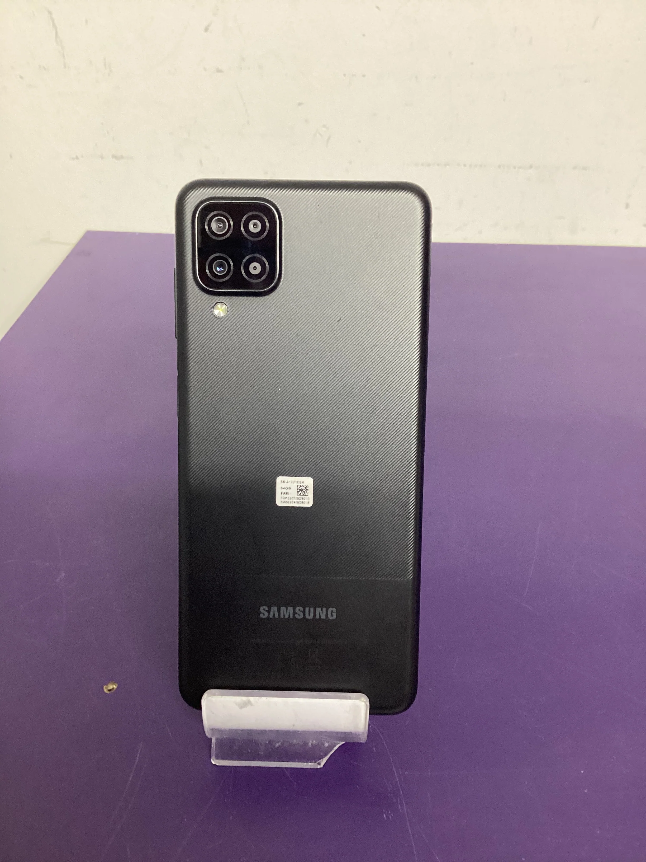 Samsung Galaxy A12 - Image 4