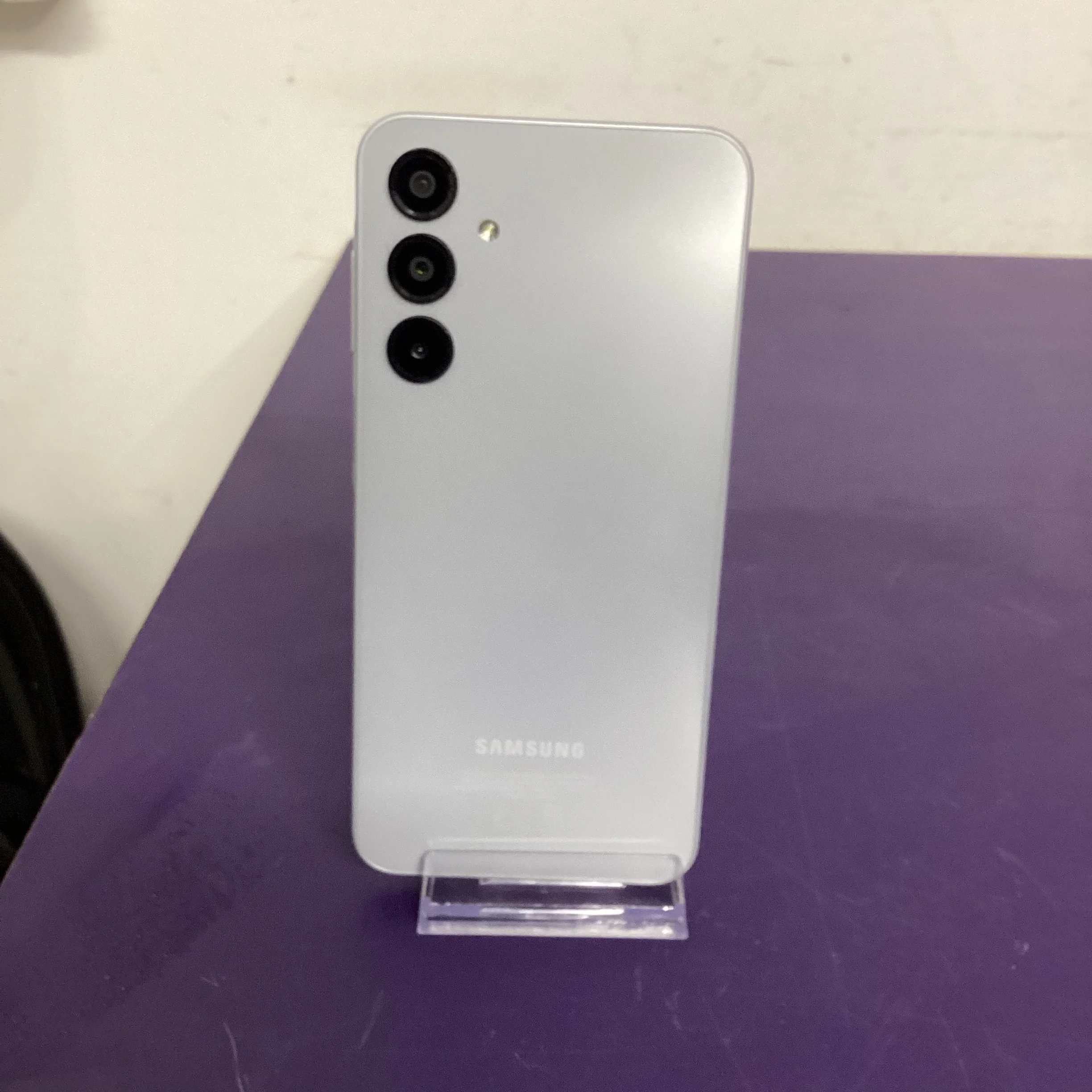 Samsung Galaxy A16 4G Dual SIM Light Green - Image 4