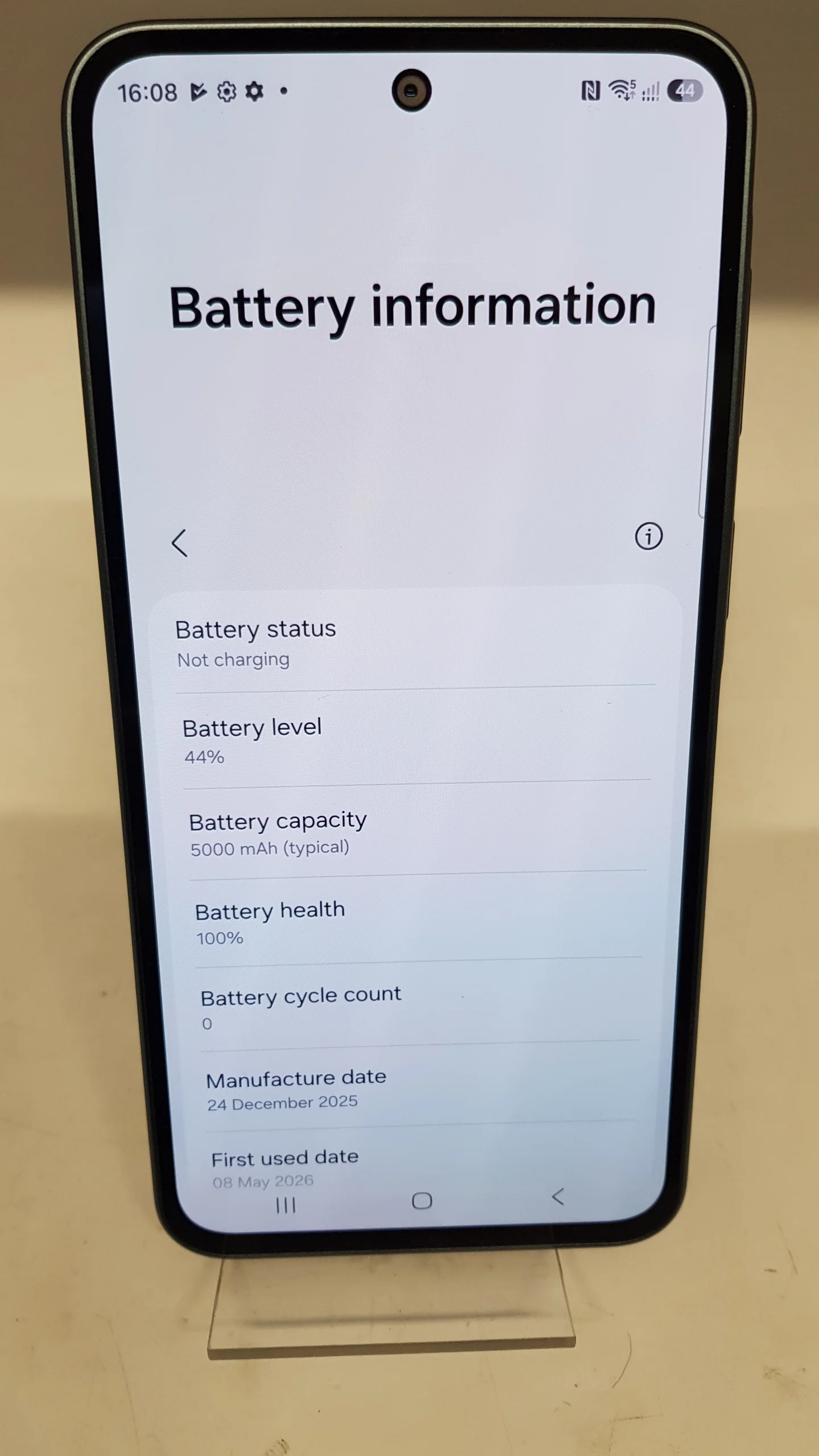 Samsung Galaxy A37 5G 256gb Awesome Graygreen - Image 2