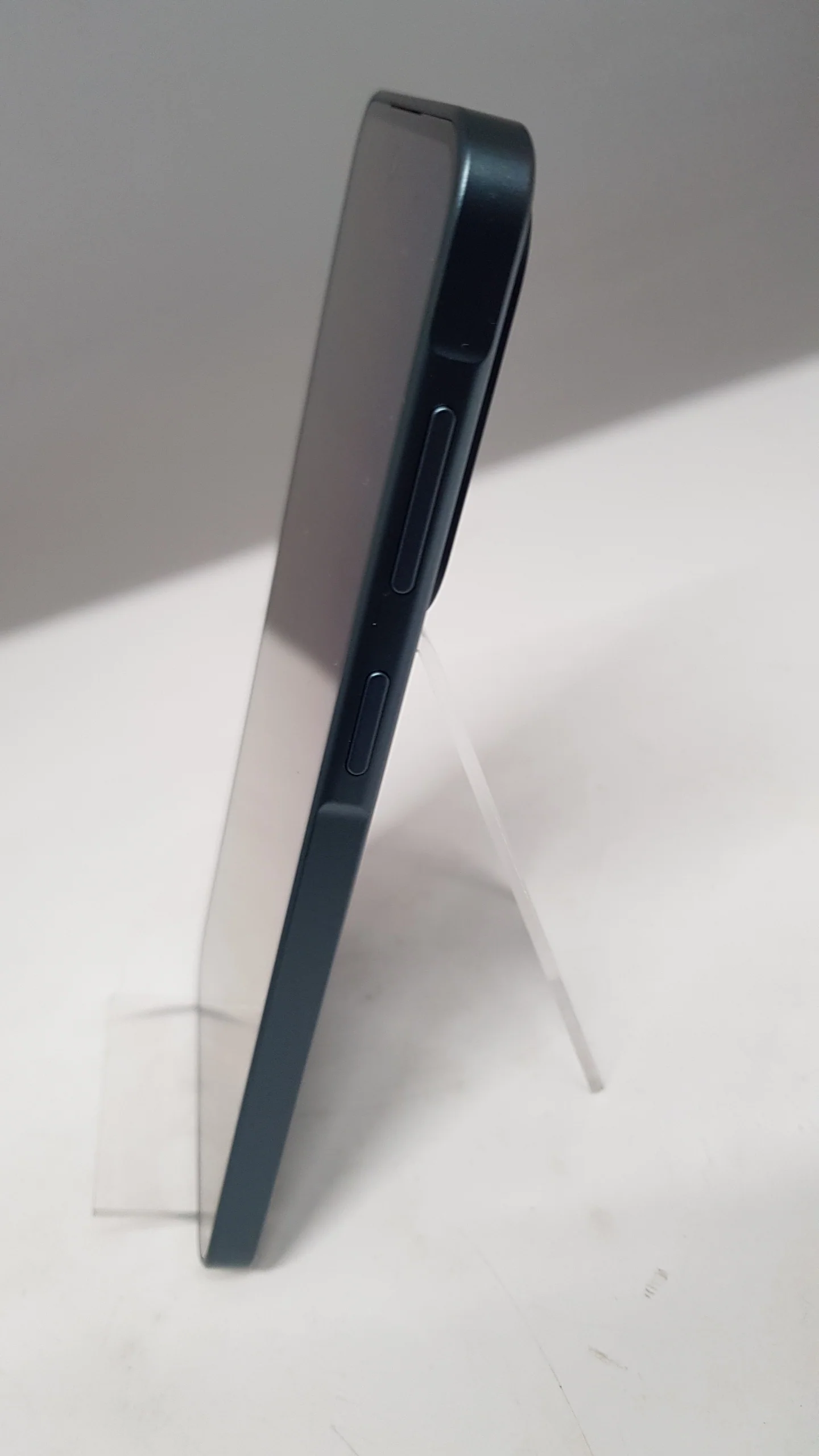 Samsung Galaxy A37 5G 256gb Awesome Graygreen - Image 4