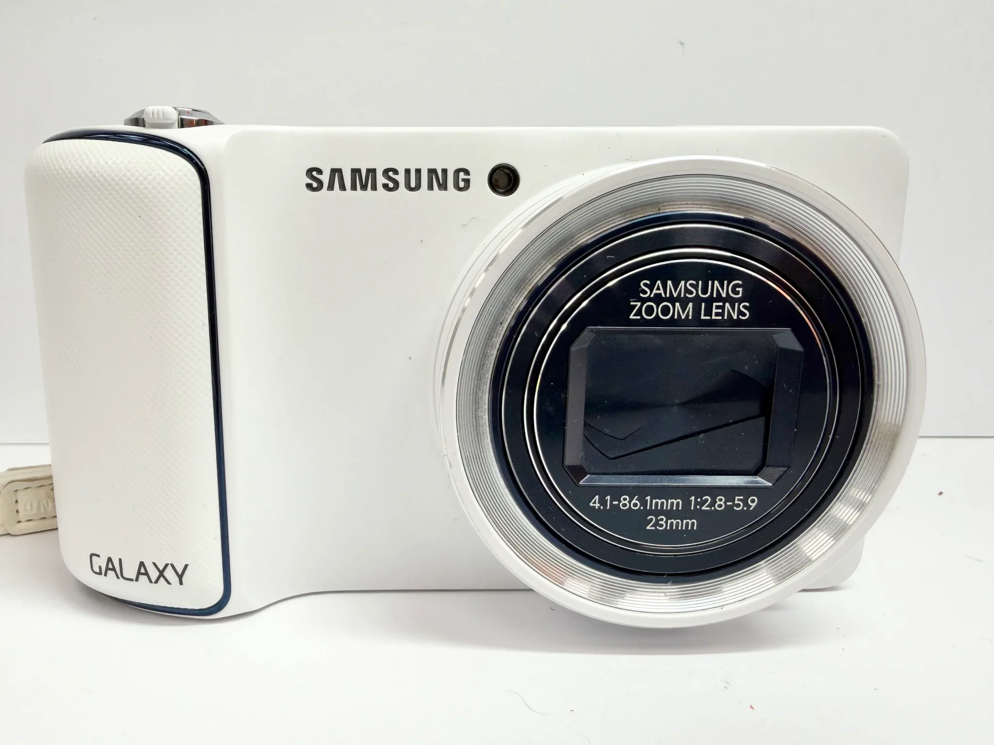 Samsung Galaxy EK-GC110 Camera - Image 2