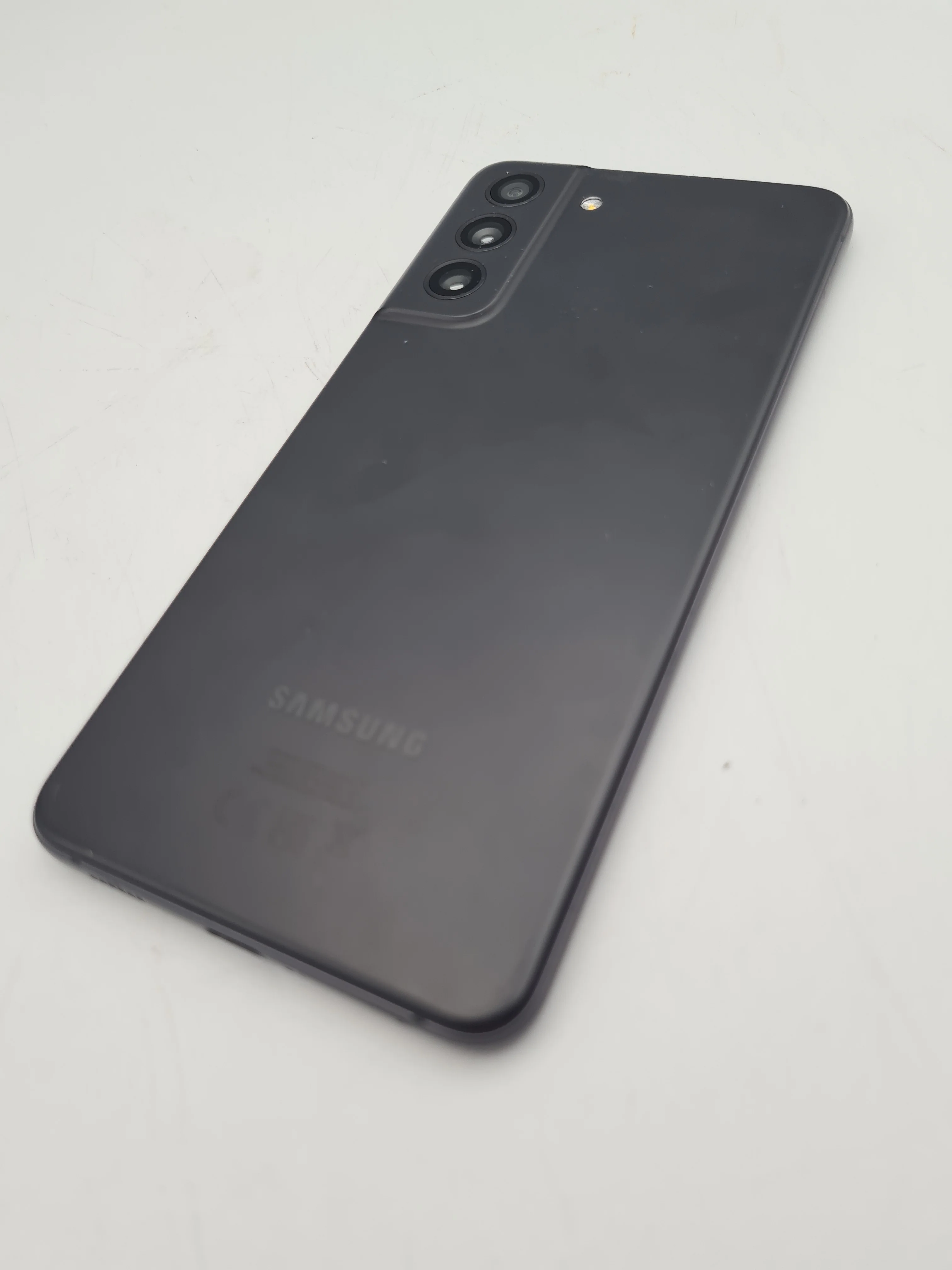 Samsung Galaxy S21 FE 5G 128GB black smartphone unlocked unboxed - Image 4