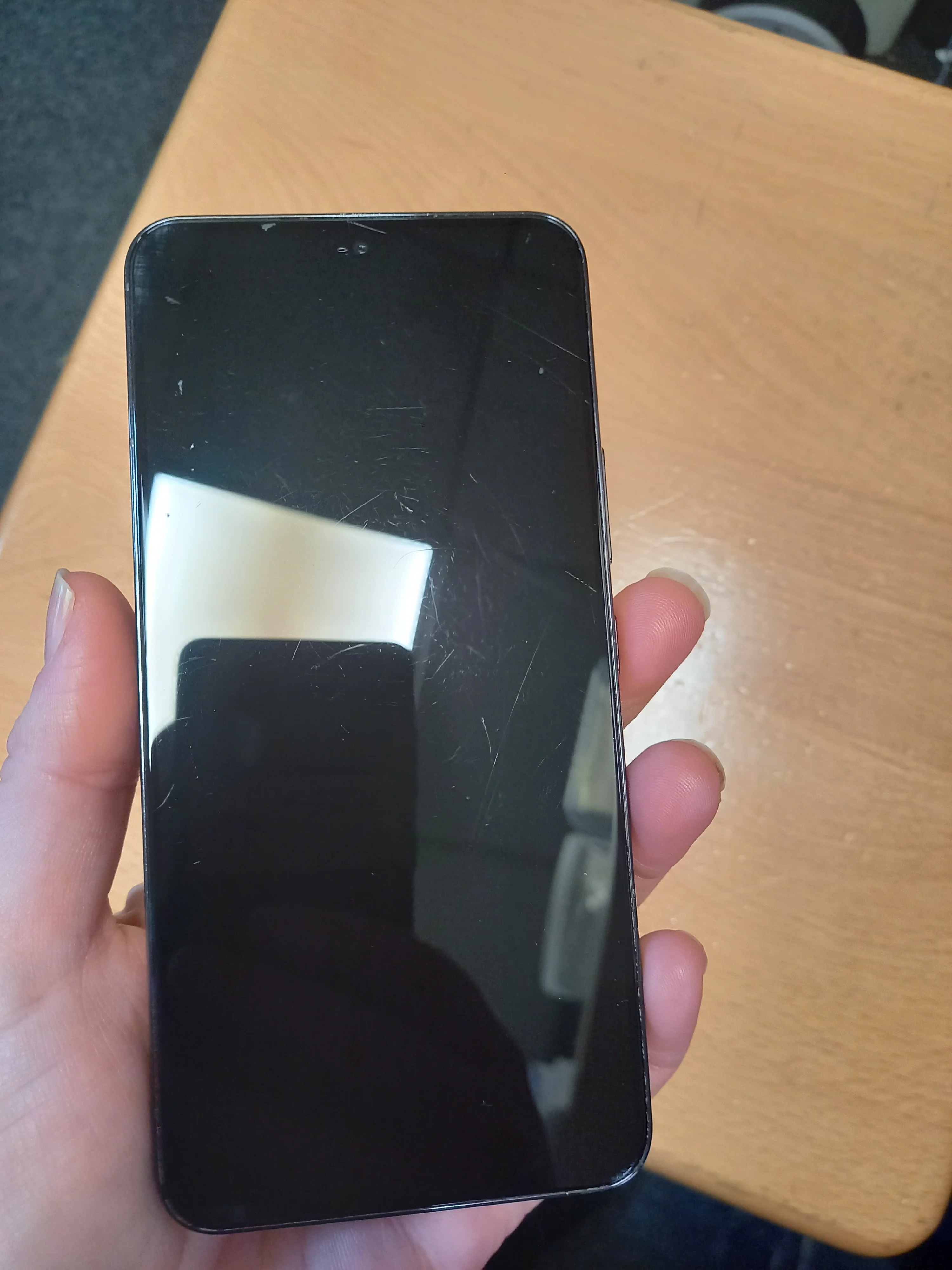 Samsung Galaxy S22 5G 128gb - Image 4