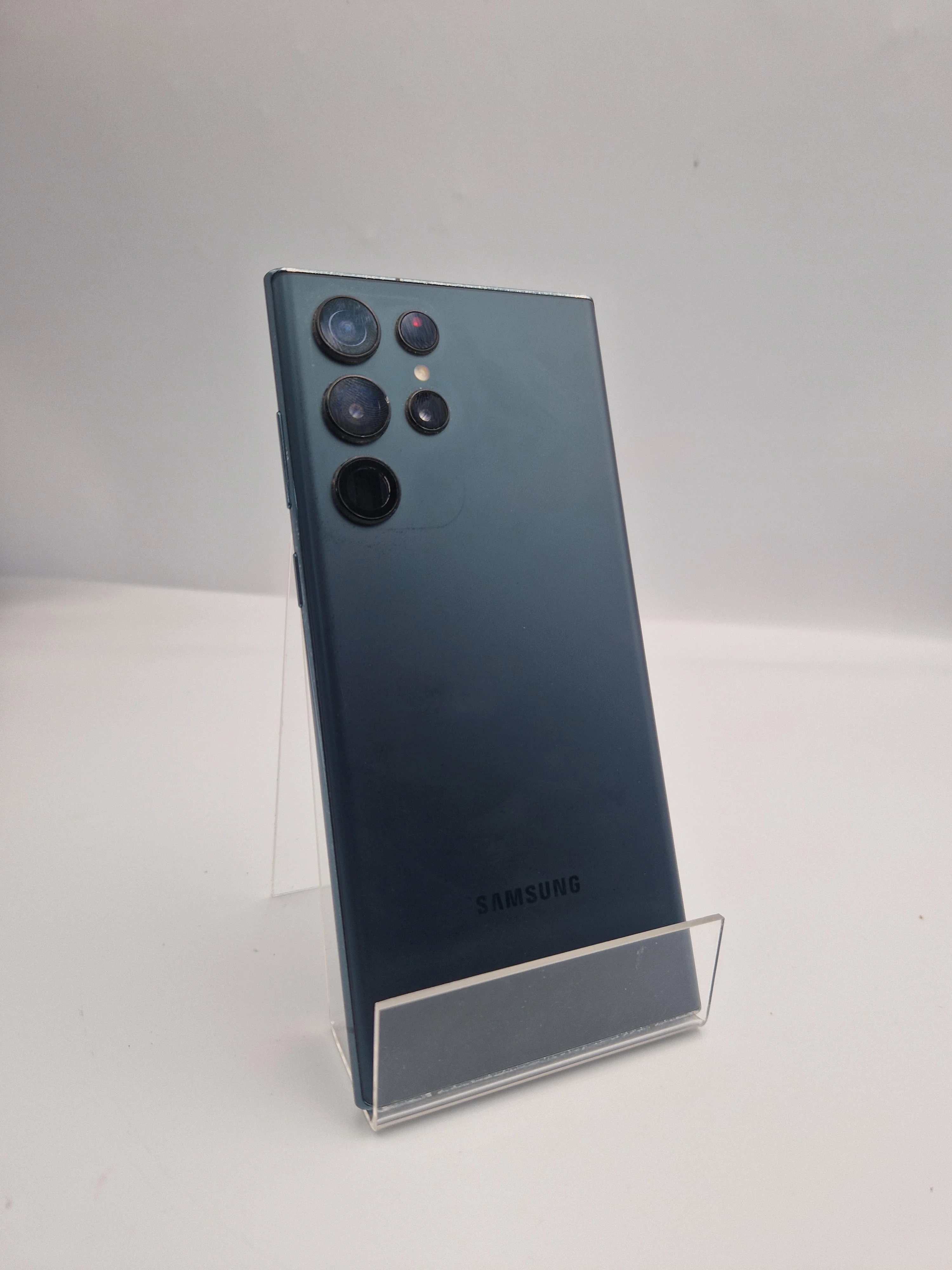 **DEAL** Samsung Galaxy S22 Ultra 5G 128GB green smartphone unlocked unboxed (surface scratches on screen) - Image 2