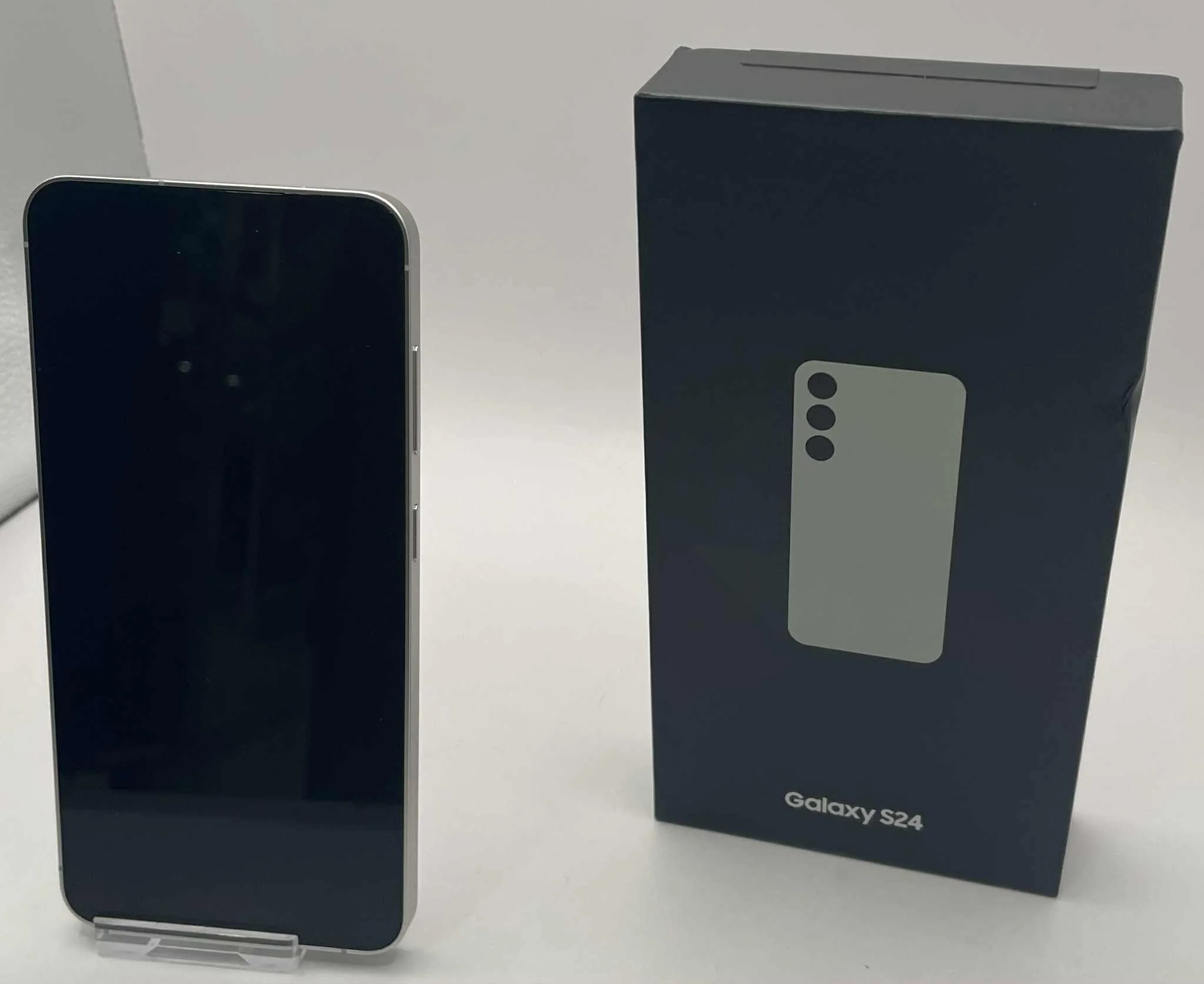 Samsung Galaxy s24-128gb - Image 4