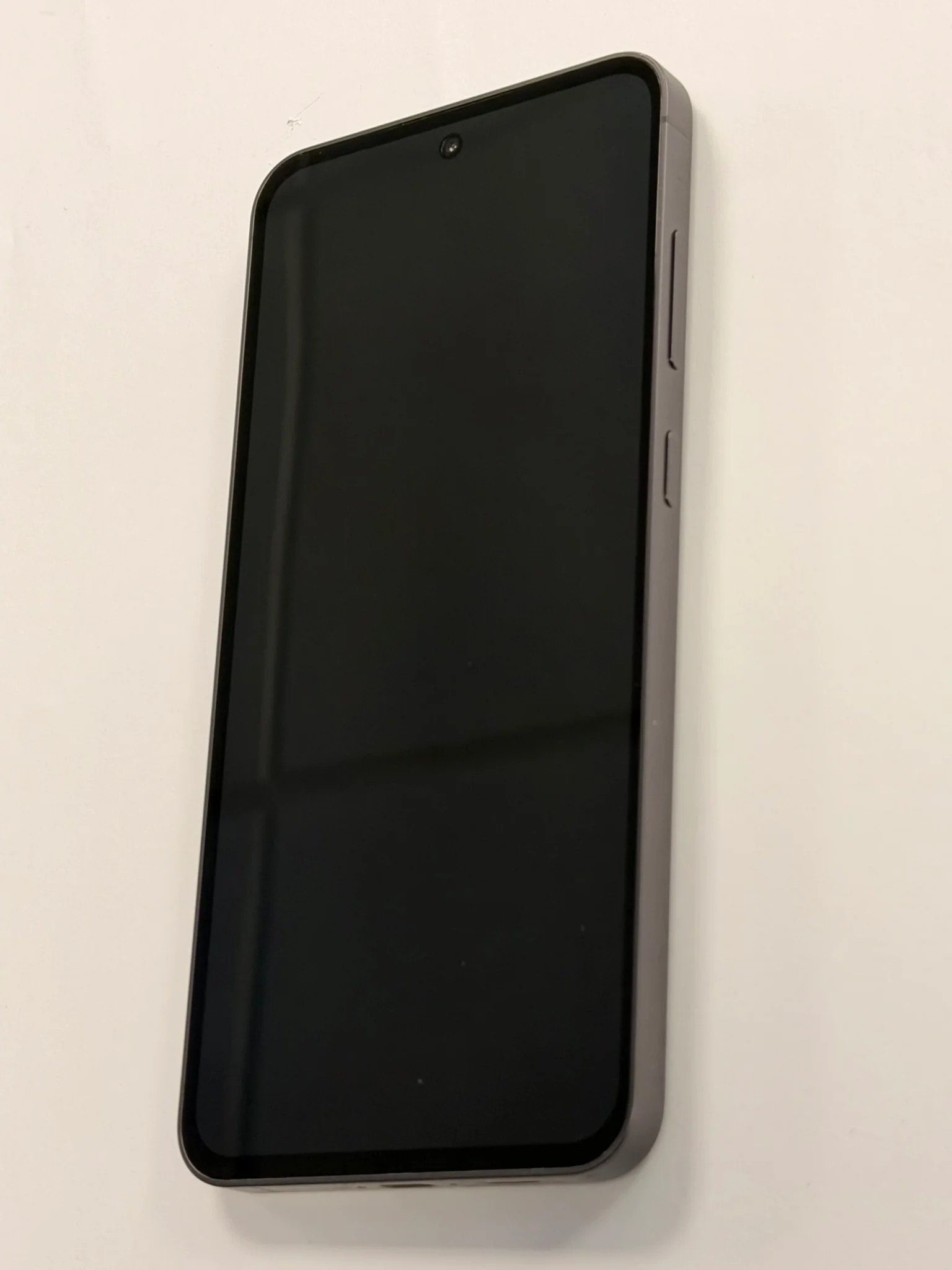 Samsung Galaxy S24 FE 128gb - Image 2