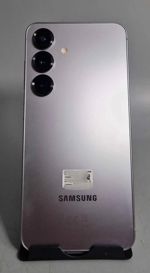 Samsung Galaxy S25 256GB Silver Shadow, Unlocked - Image 4