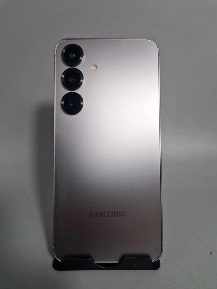 Samsung Galaxy S25 256GB Silver Shadow, Unlocked B - Image 3