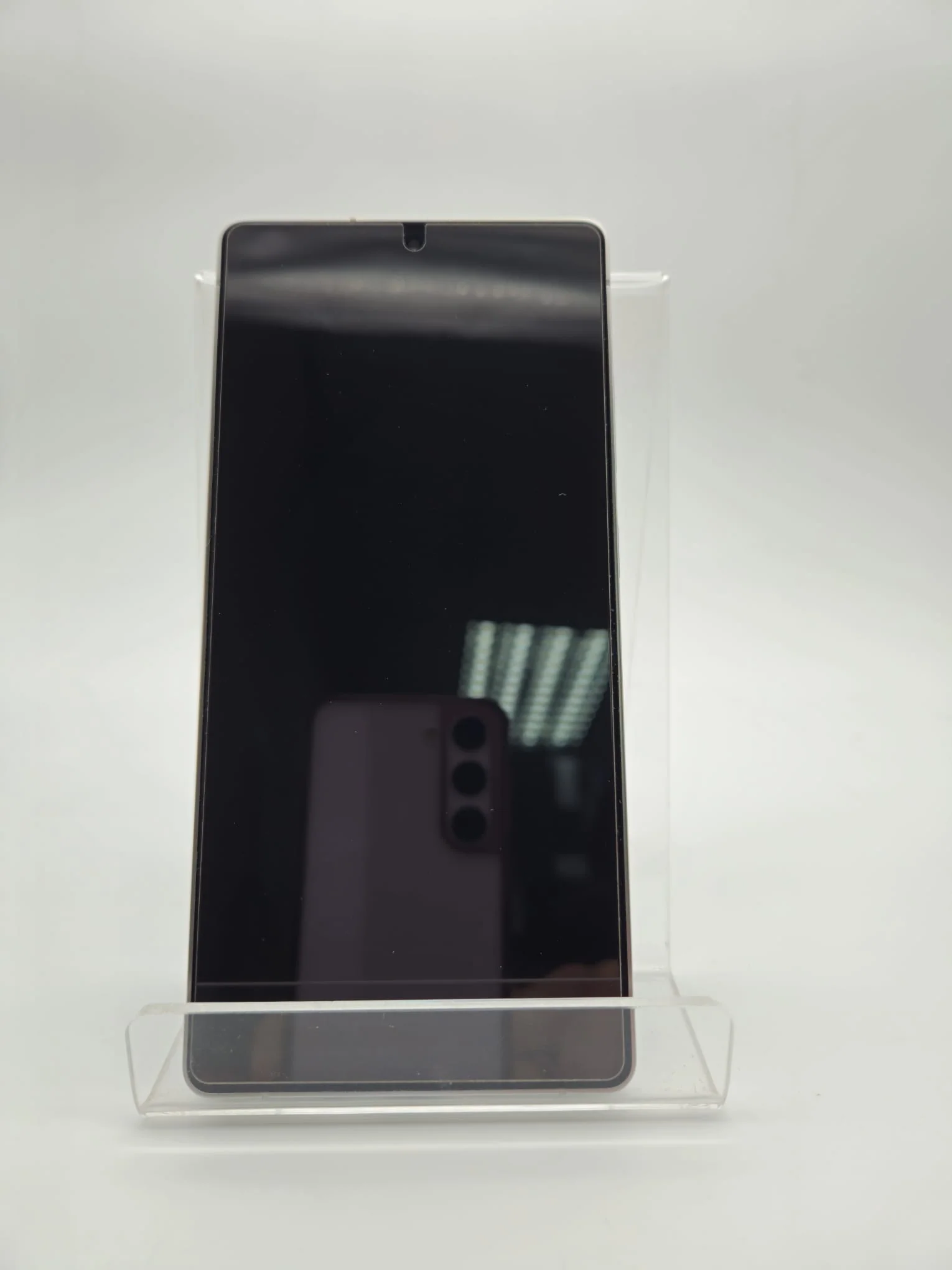 Samsung Galaxy S25 Ultra S938B 256GB (12GB RAM) Silverblue - Image 2