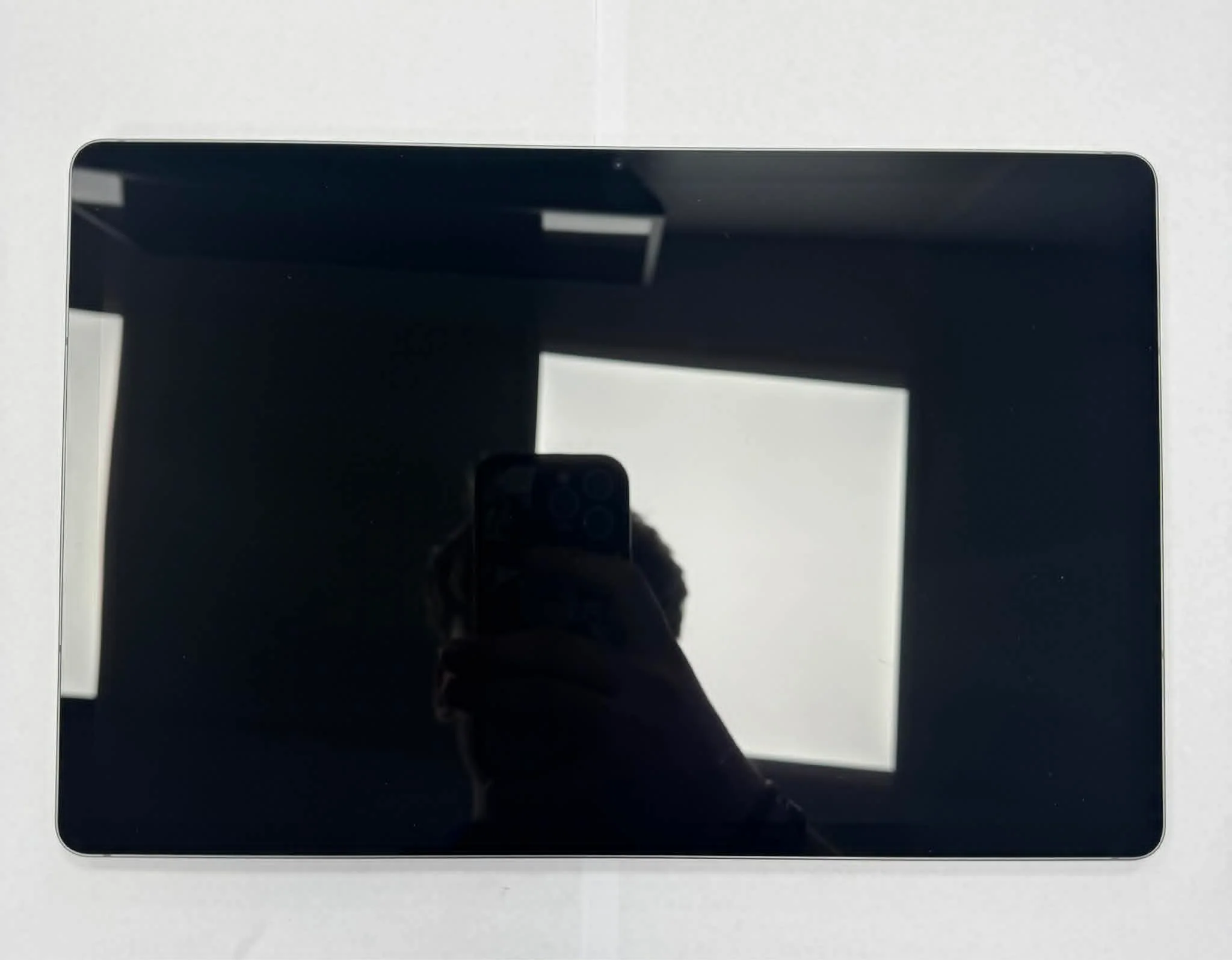 Samsung Galaxy Tab S9 FE - Image 2