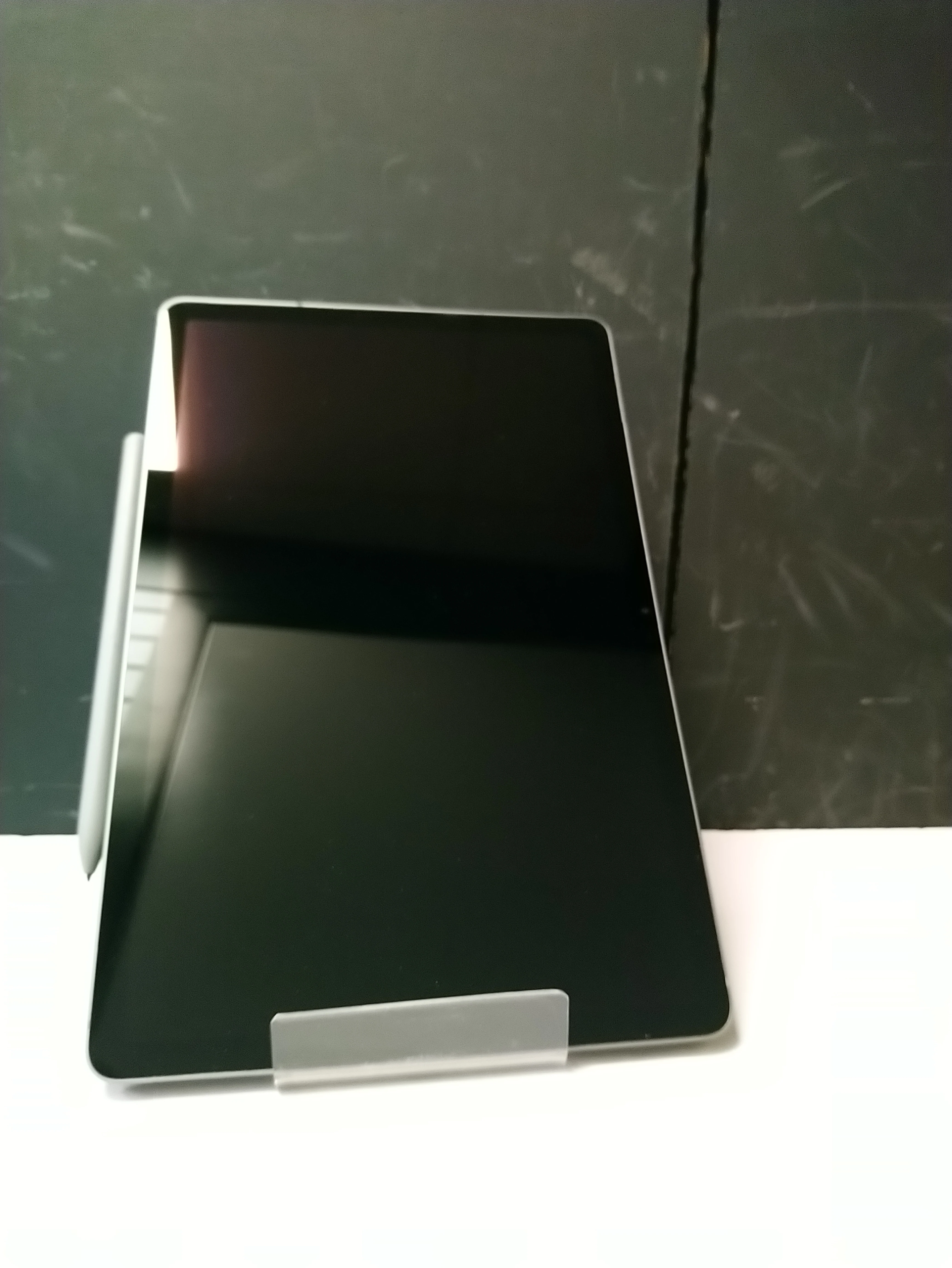 Samsung Galaxy Tab S9 FE - 128GB - Image 3