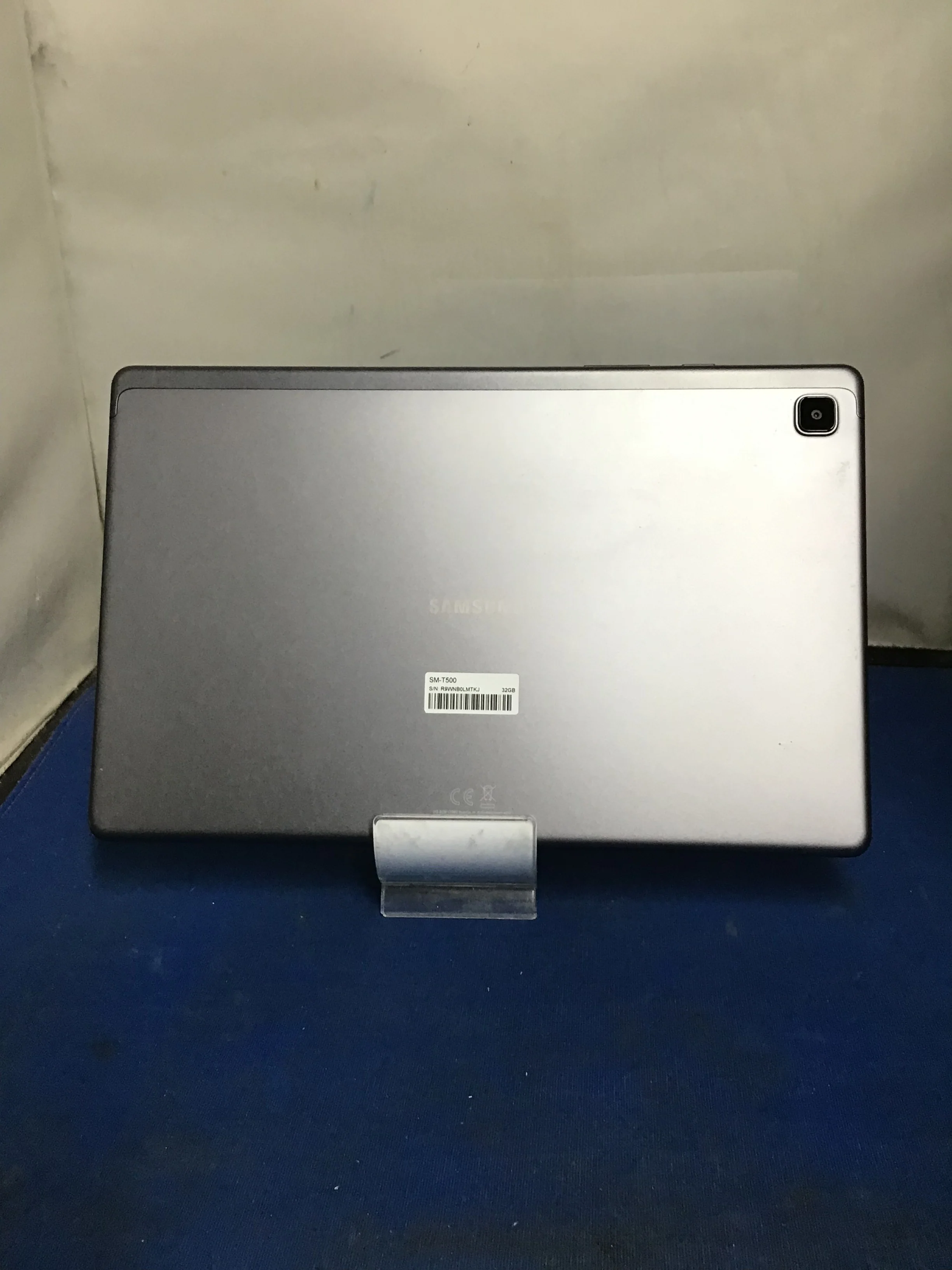 Samsung Galaxy Tablet A7 - 32GB Storage - Image 4