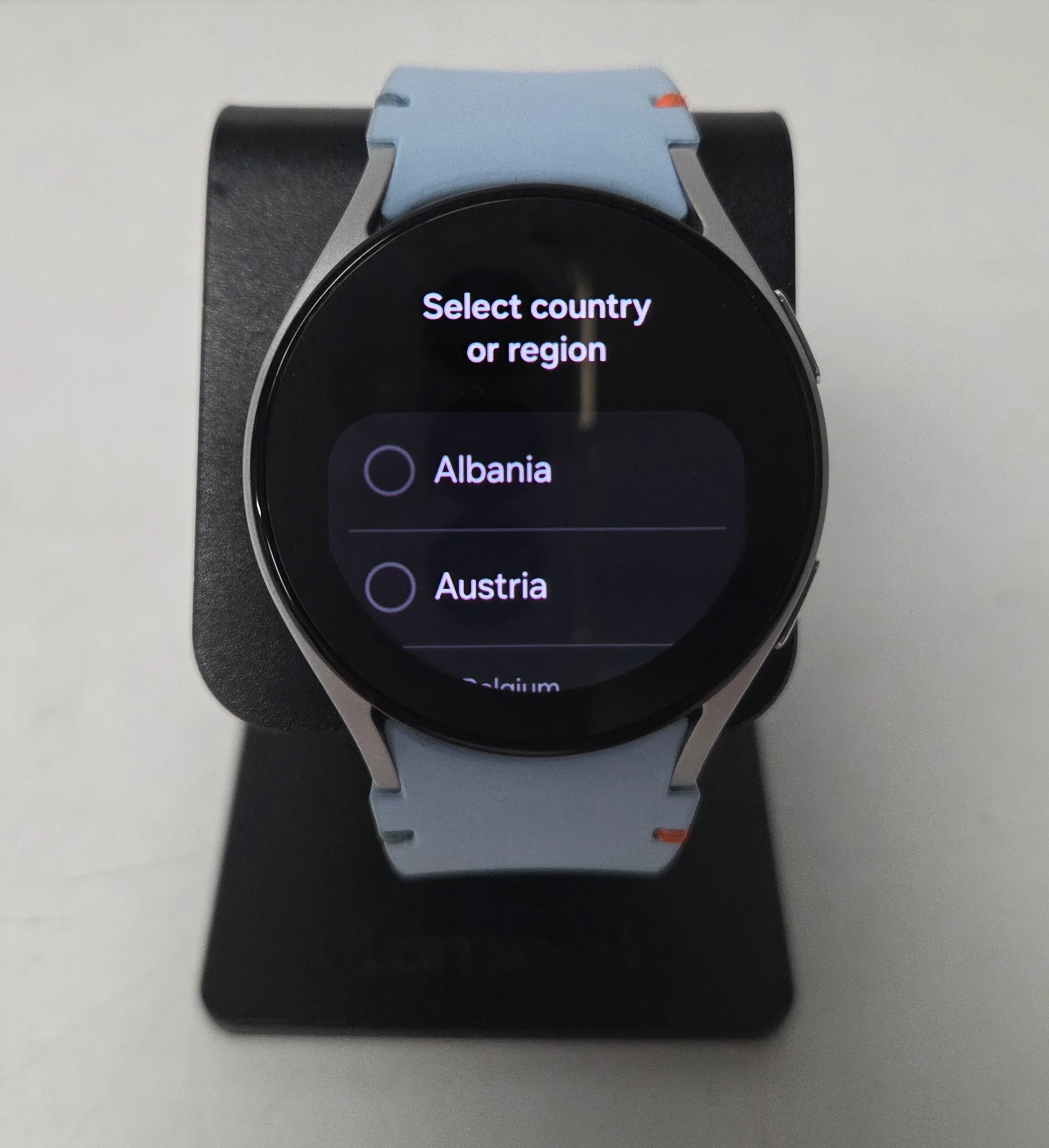 Samsung Galaxy Watch FE 40mm - Image 4