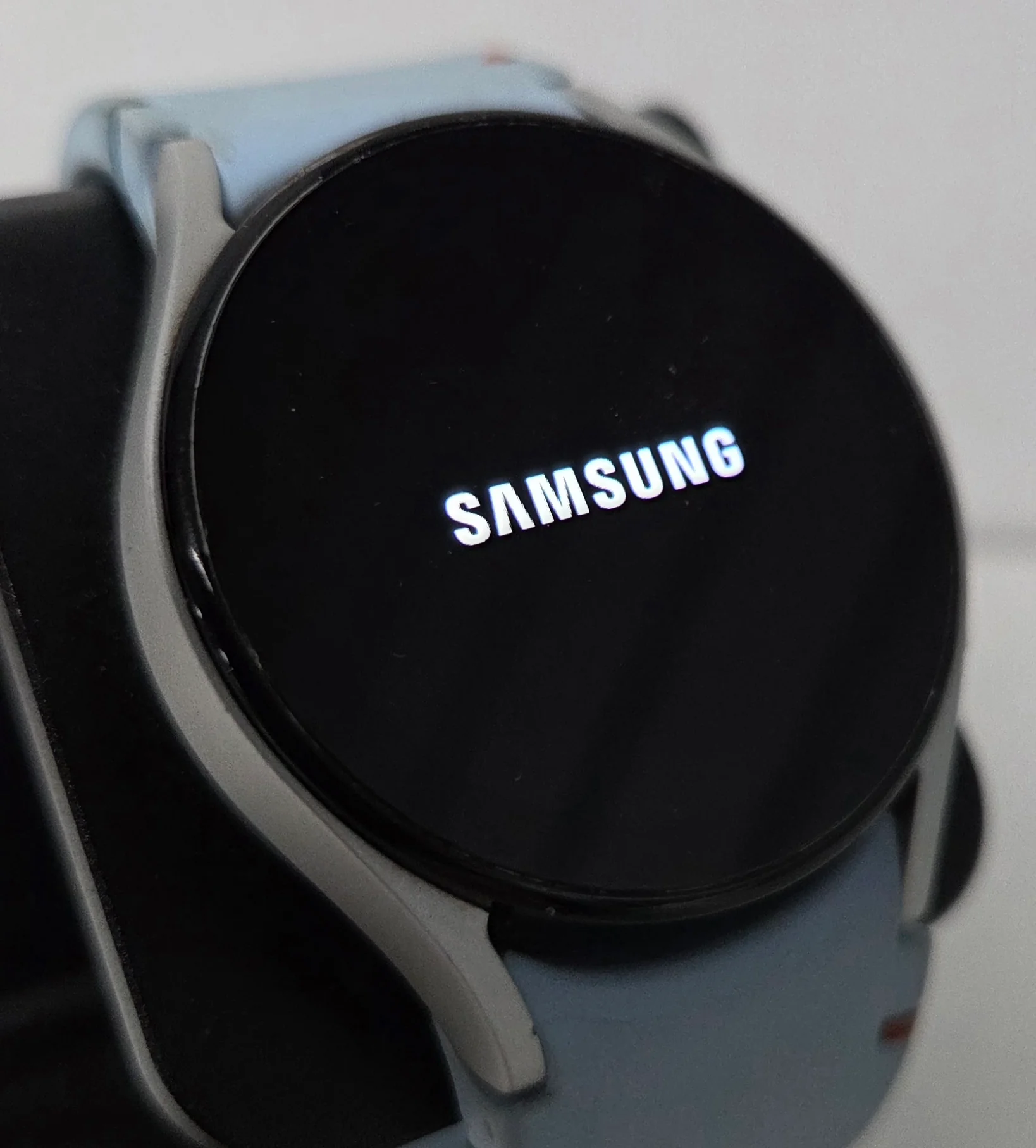 Samsung Galaxy Watch FE with Bixby - Blue, 40 mm - Image 3