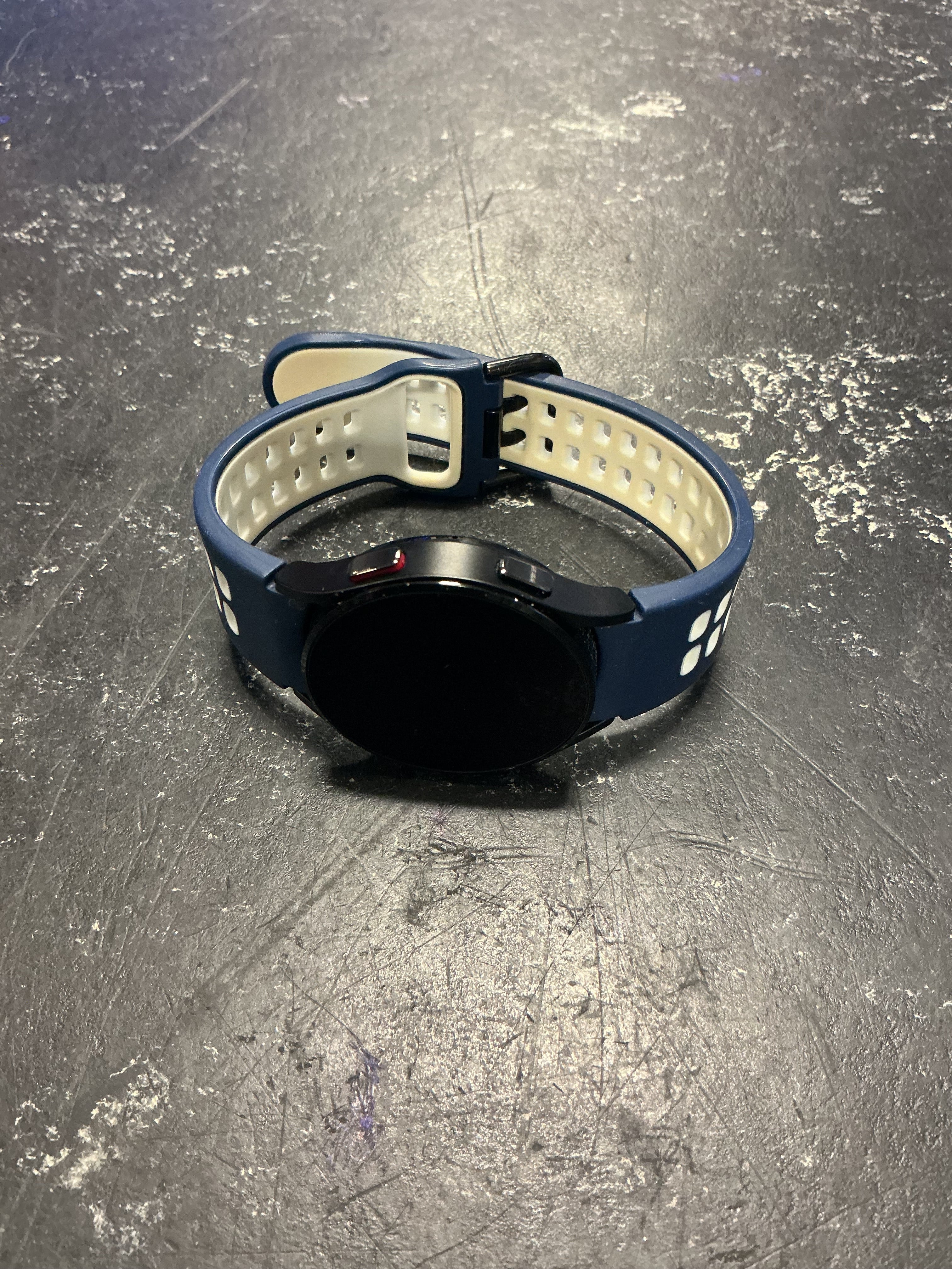 Samsung Galaxy Watch4 Classic Watch - Image 3