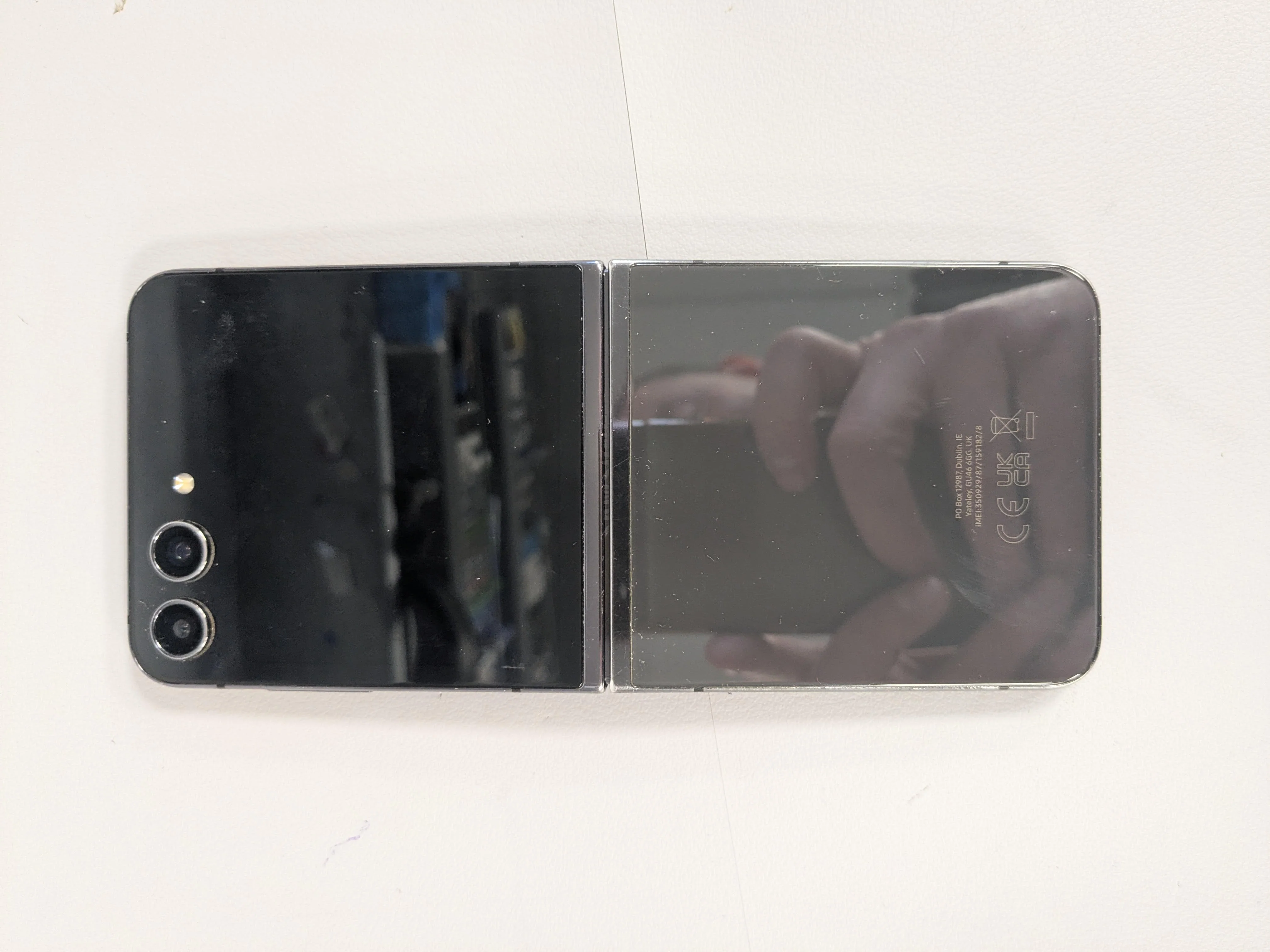 Samsung Galaxy Z Flip5 256GB Any Network - Image 4