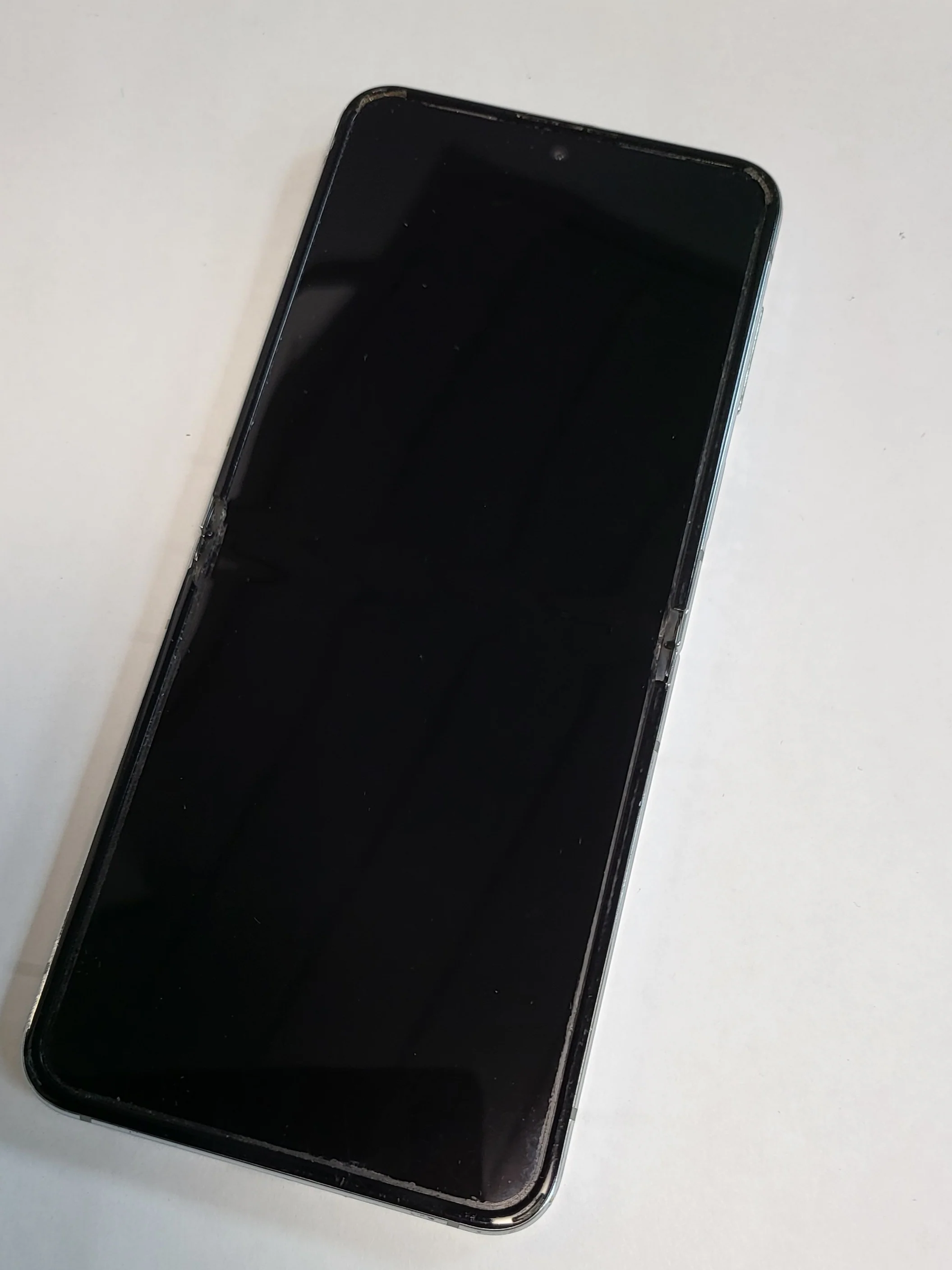 Samsung Galaxy Z Flip5 Mint - 256GB - Unlocked - Image 3