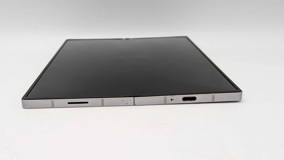 Samsung Galaxy Z Fold6, 512GB Silver Shadow, Unlocked Open To Any Network - Image 2