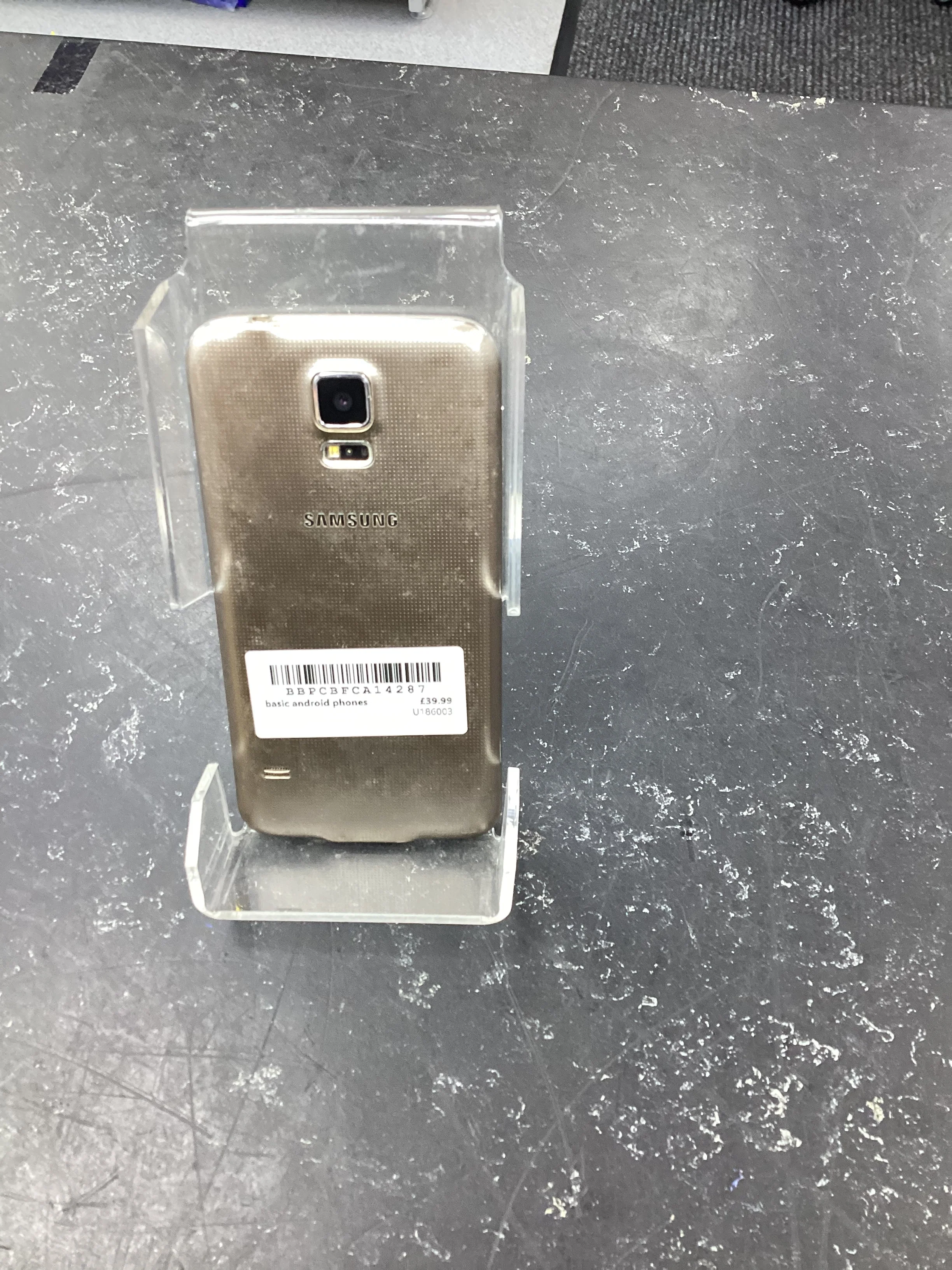 Samsung Phone - Image 2
