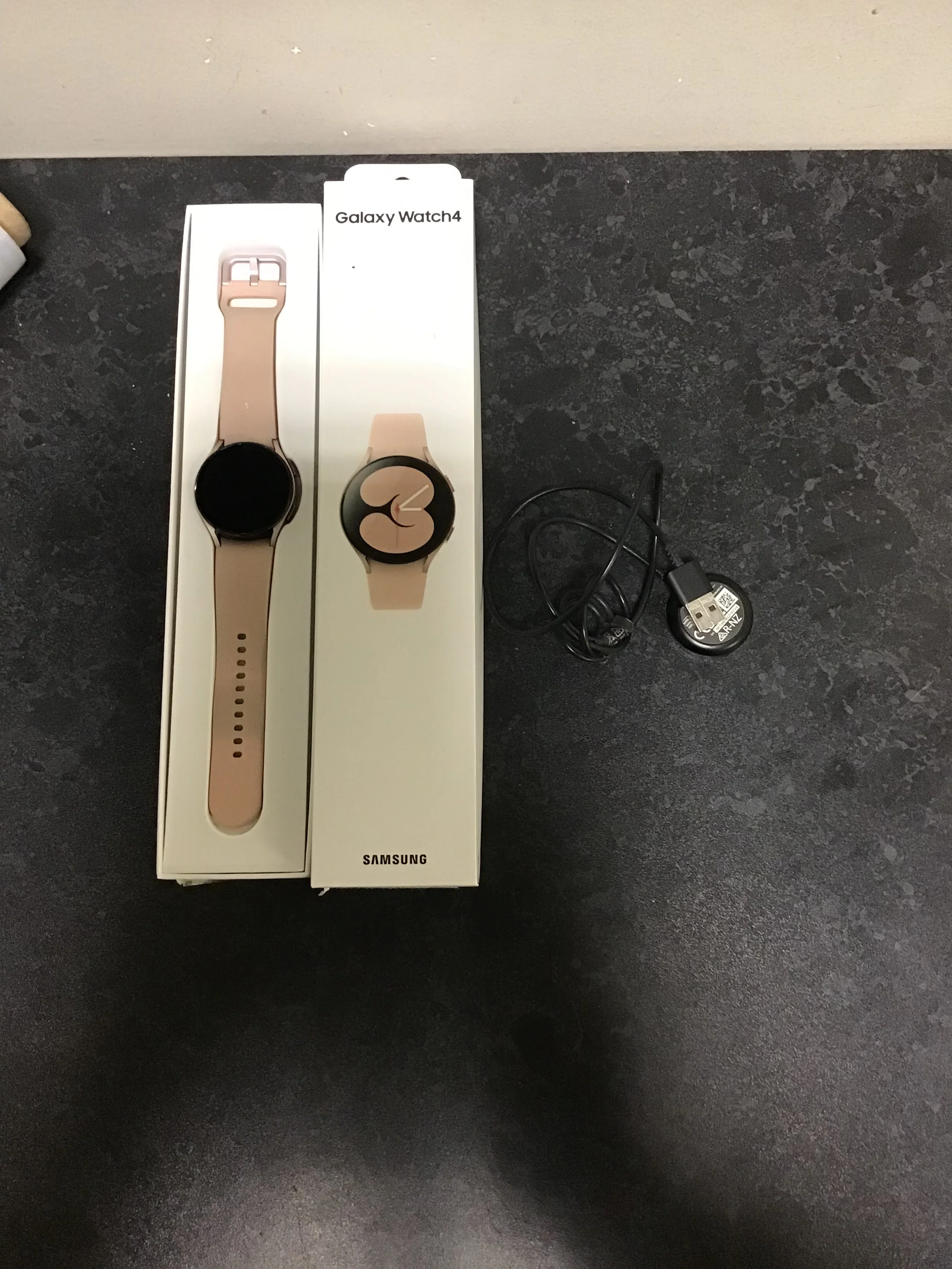 Samsung Watch 4 40mm - Image 4