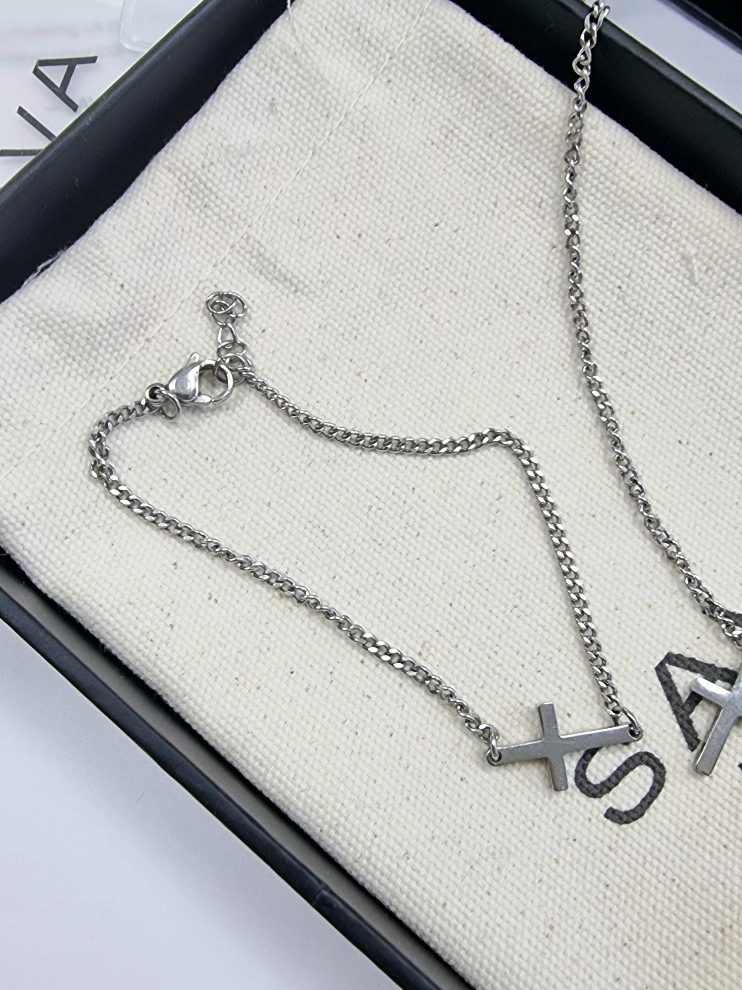 SAVA Bracelet & Necklace Set - Image 4