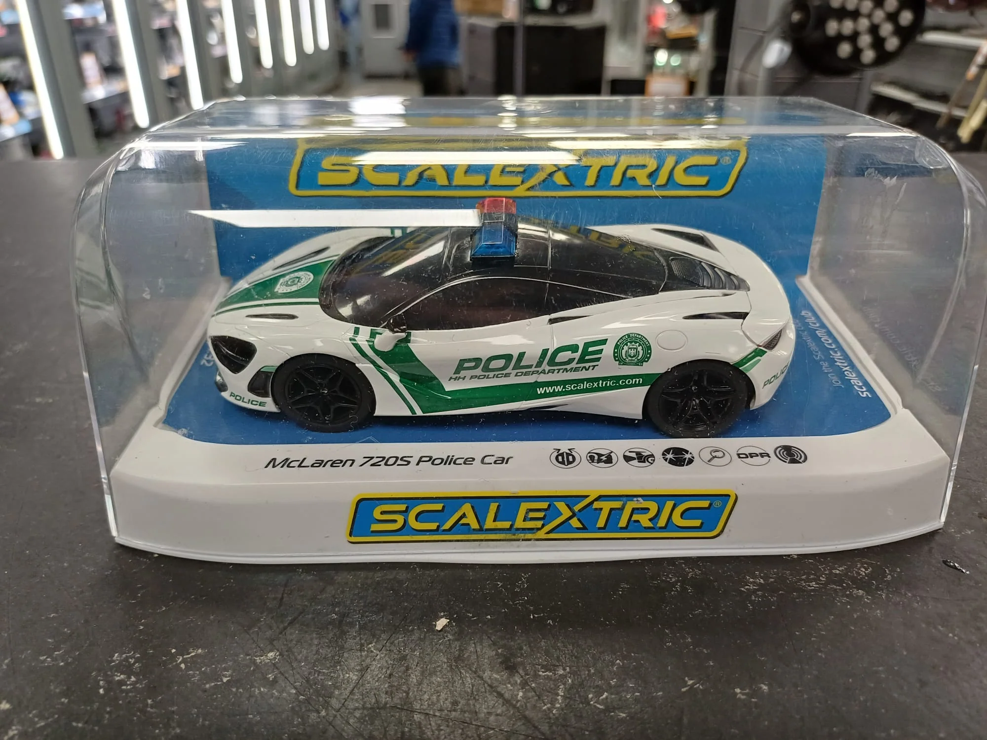 Scalextric Mclaren 720s Police Car