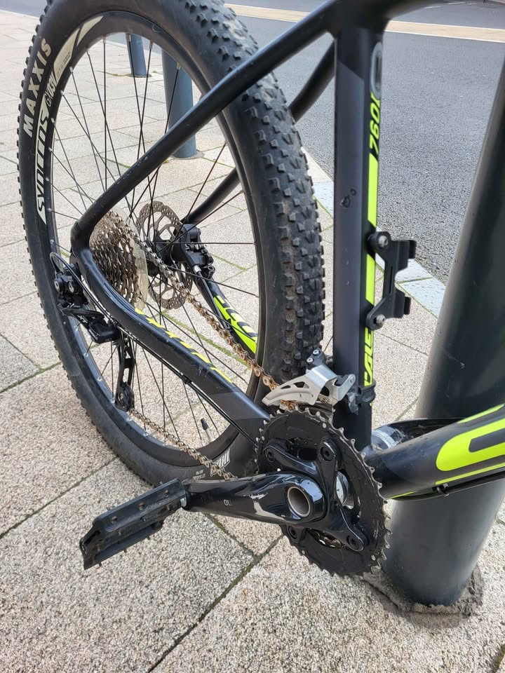 Scott Scale 760 - Med Frame, 24 Speed, 27.5 Wheels - Image 3