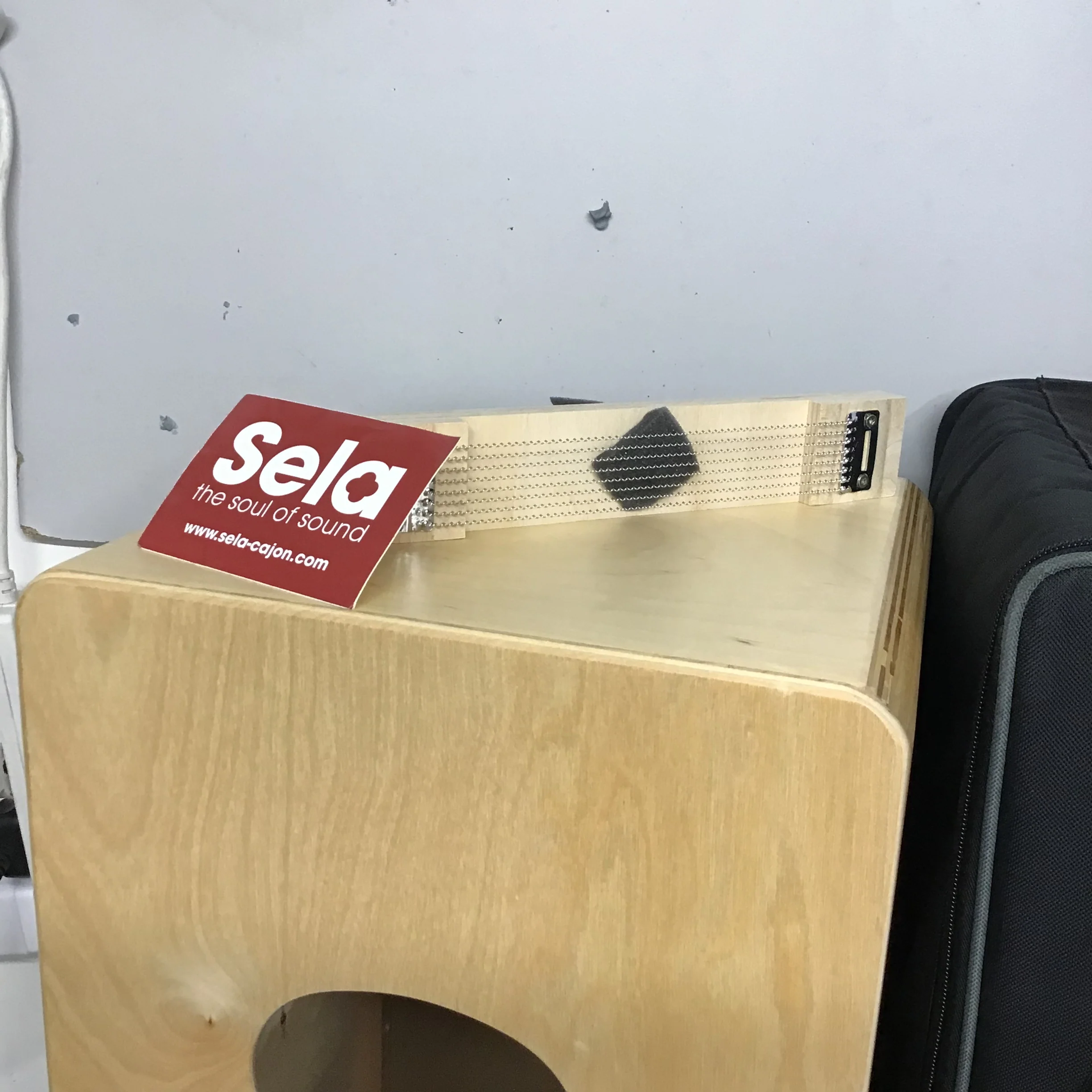 Sela Cajon with Tamborine and Carry Case - Image 4