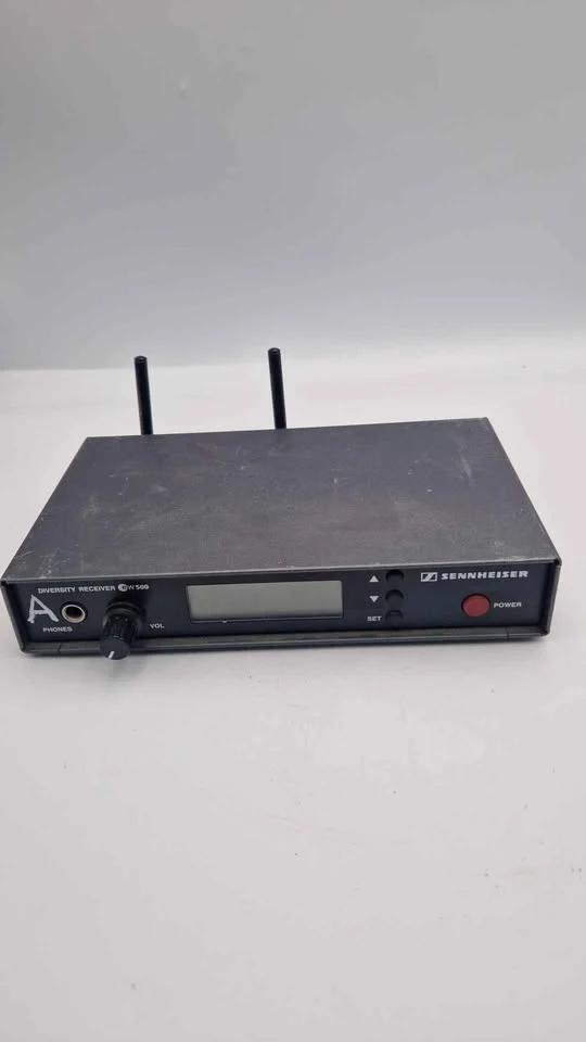 Sennheiser EW 500 G3 True Diversity Receiver – EM 500 G3 – UHF Wireless