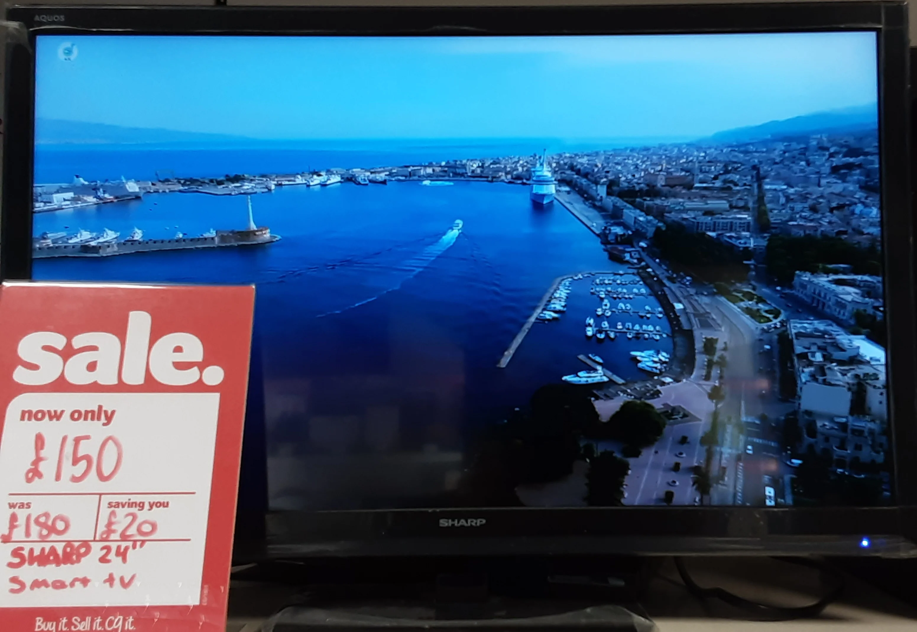 Sharp 24" HDR Smart TV