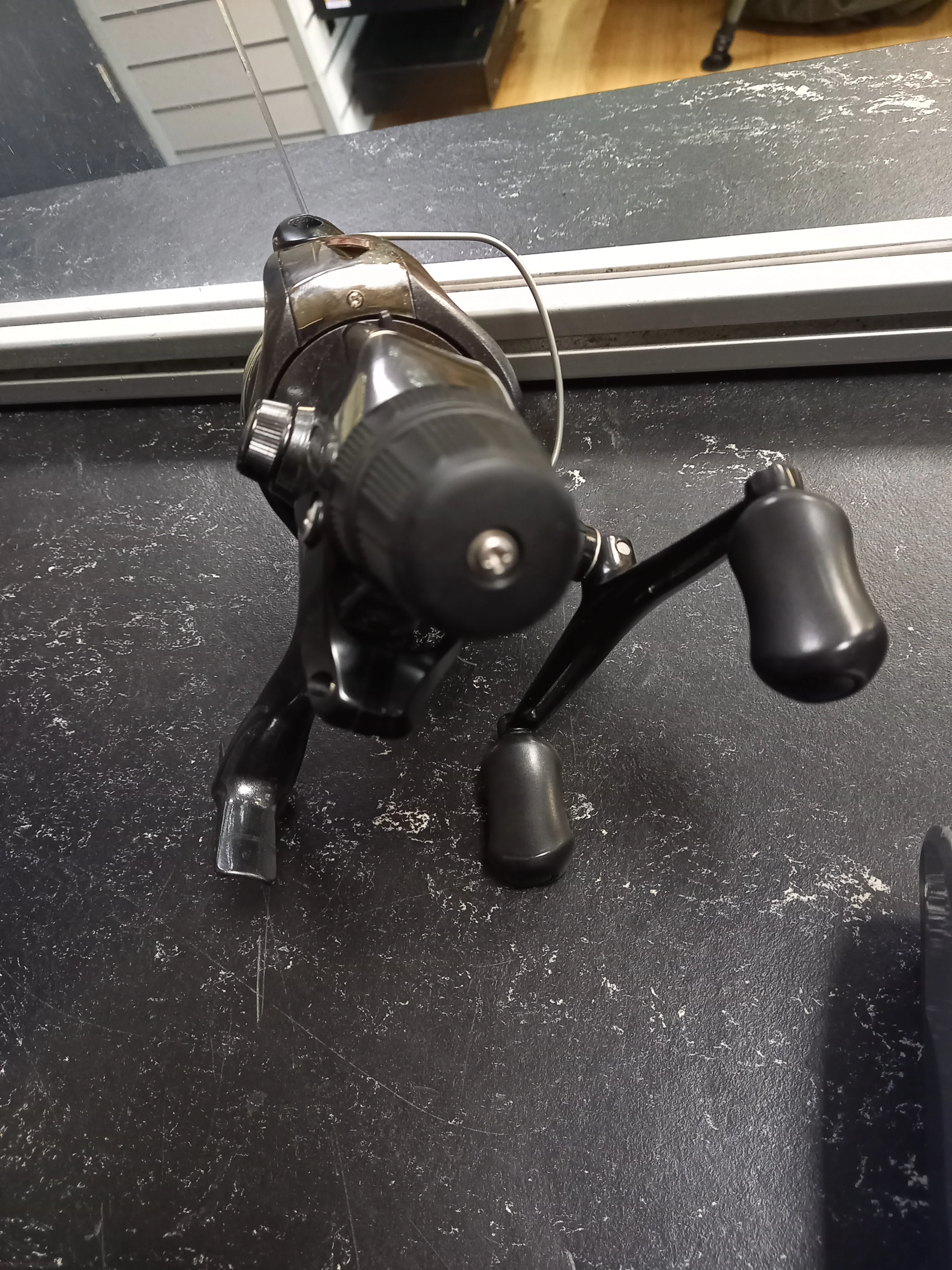 Shimano Bair Runner DL10000RB Reel - Image 3