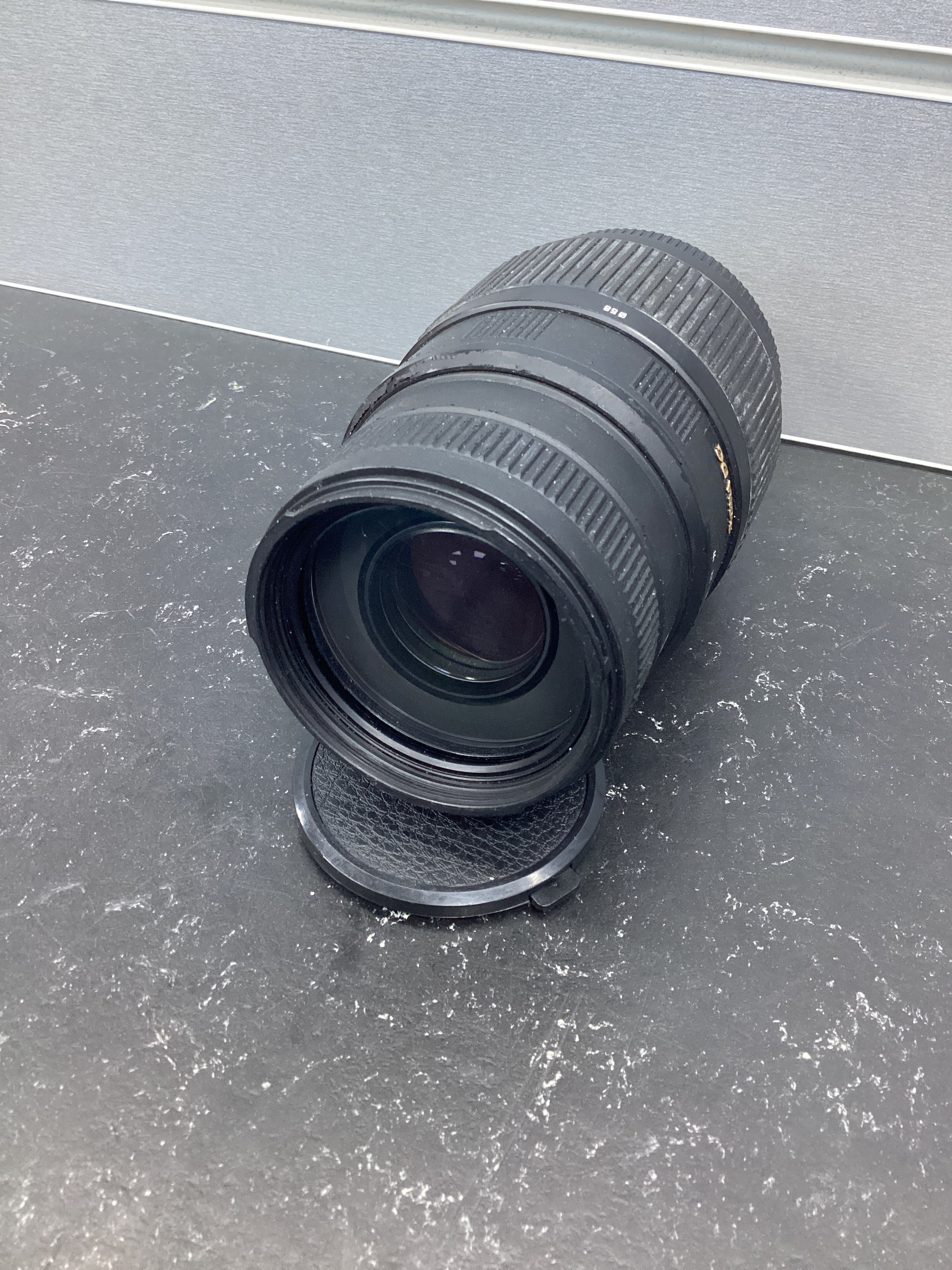 Sigma 70-300mm F4-5.6 DG Refurbished - Image 3
