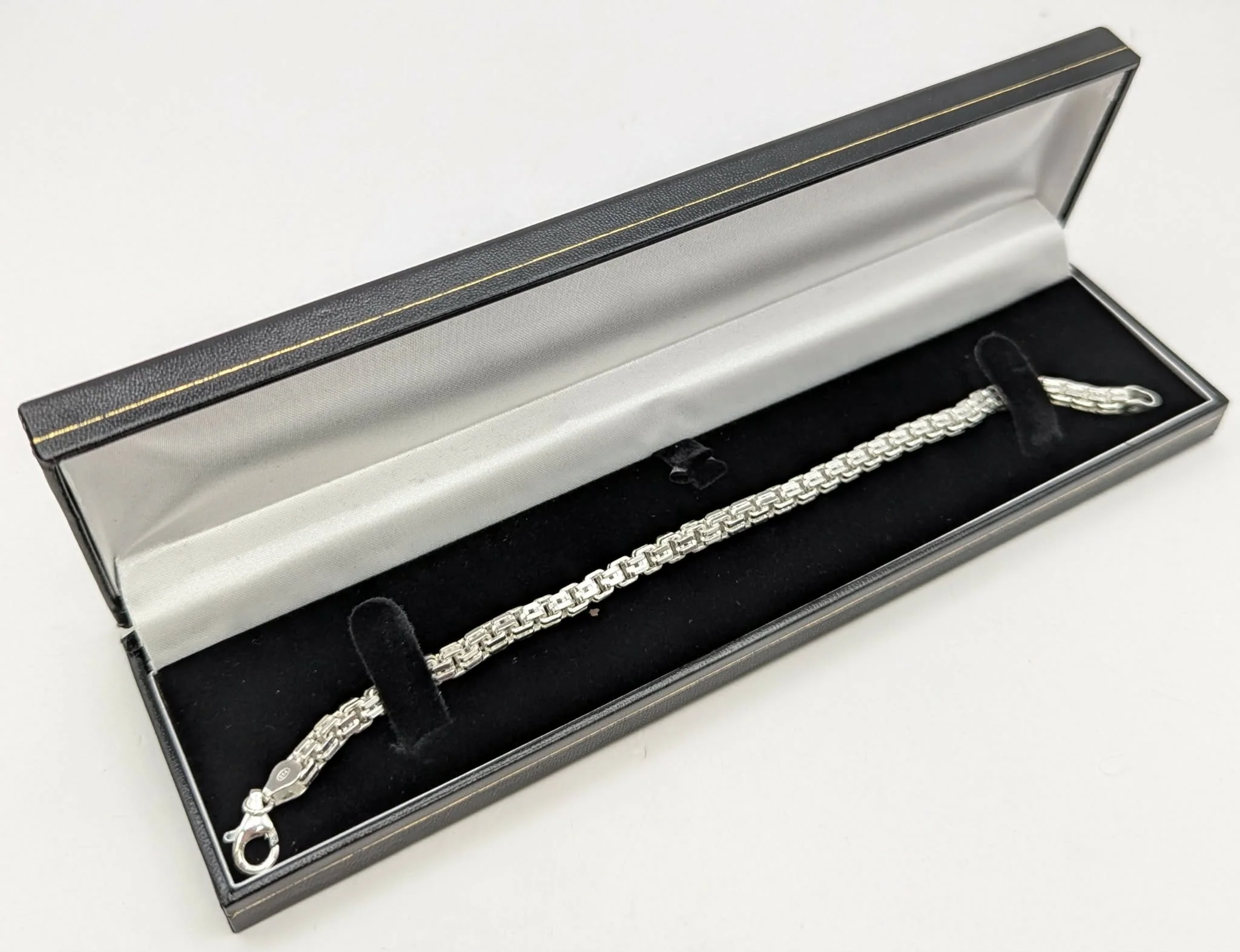 SILVER 925 HALLMARKED, Venetian box link Bracelet With Lobster Lock, 8", 22.5g !BRAND NEW!