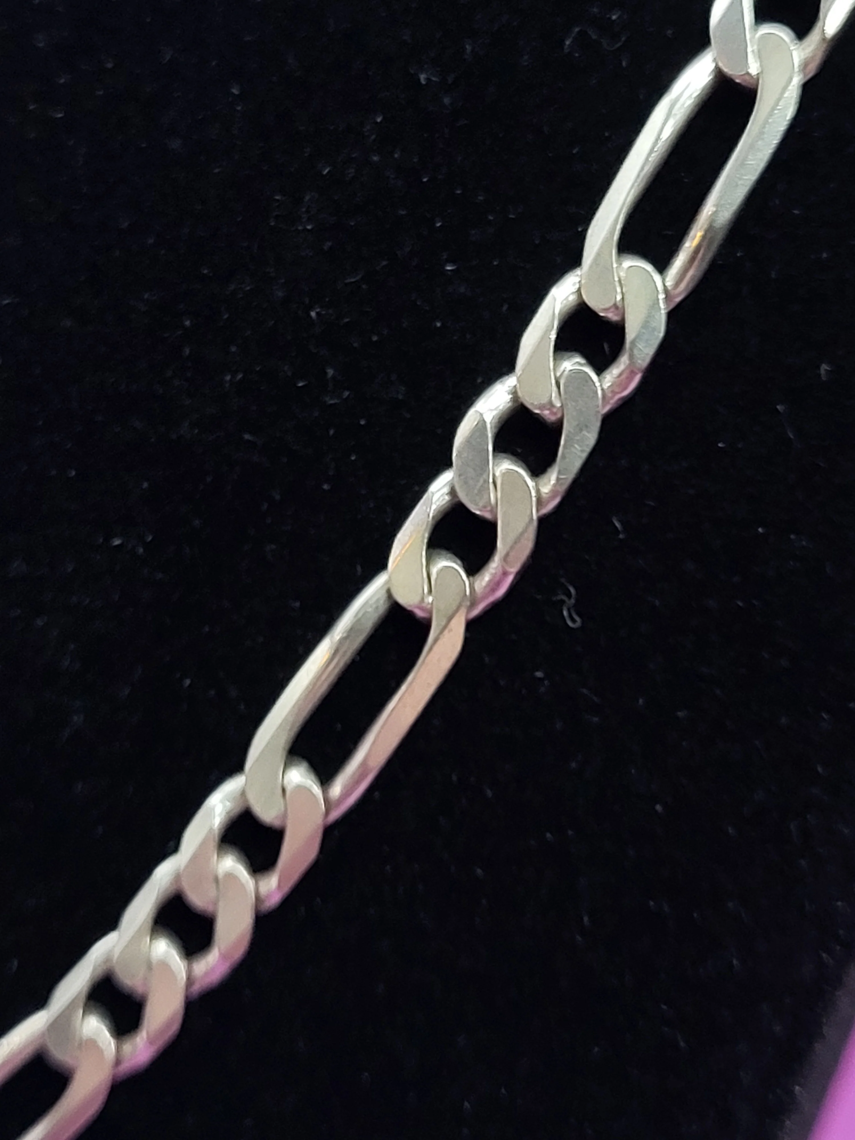 Silver Figaro Chain - 20" Long - 17.5 Grams - Halmarked ( 925 ) - Image 4