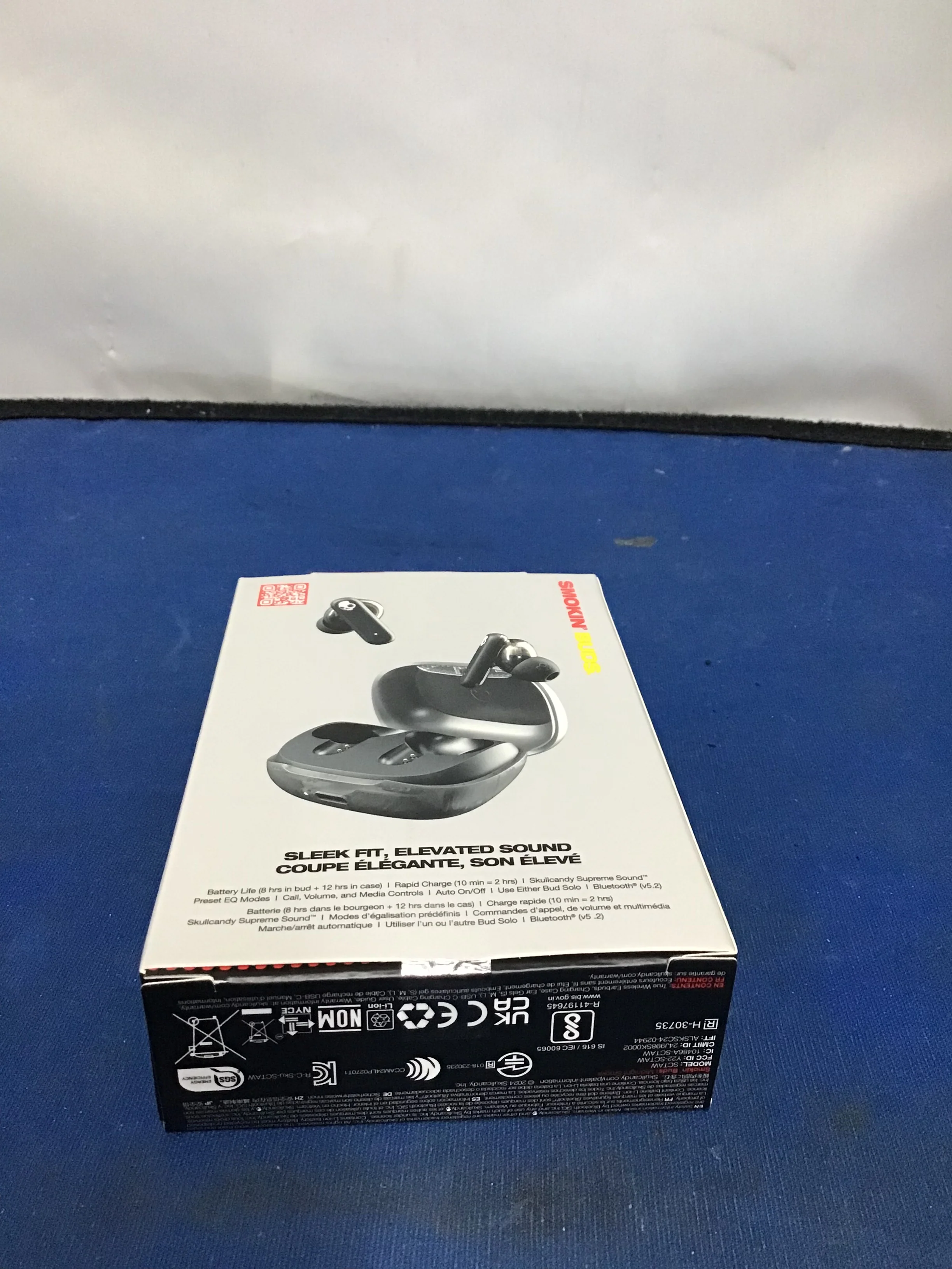 Skull Candy Smoking Ear Buds - Brand New - Image 3