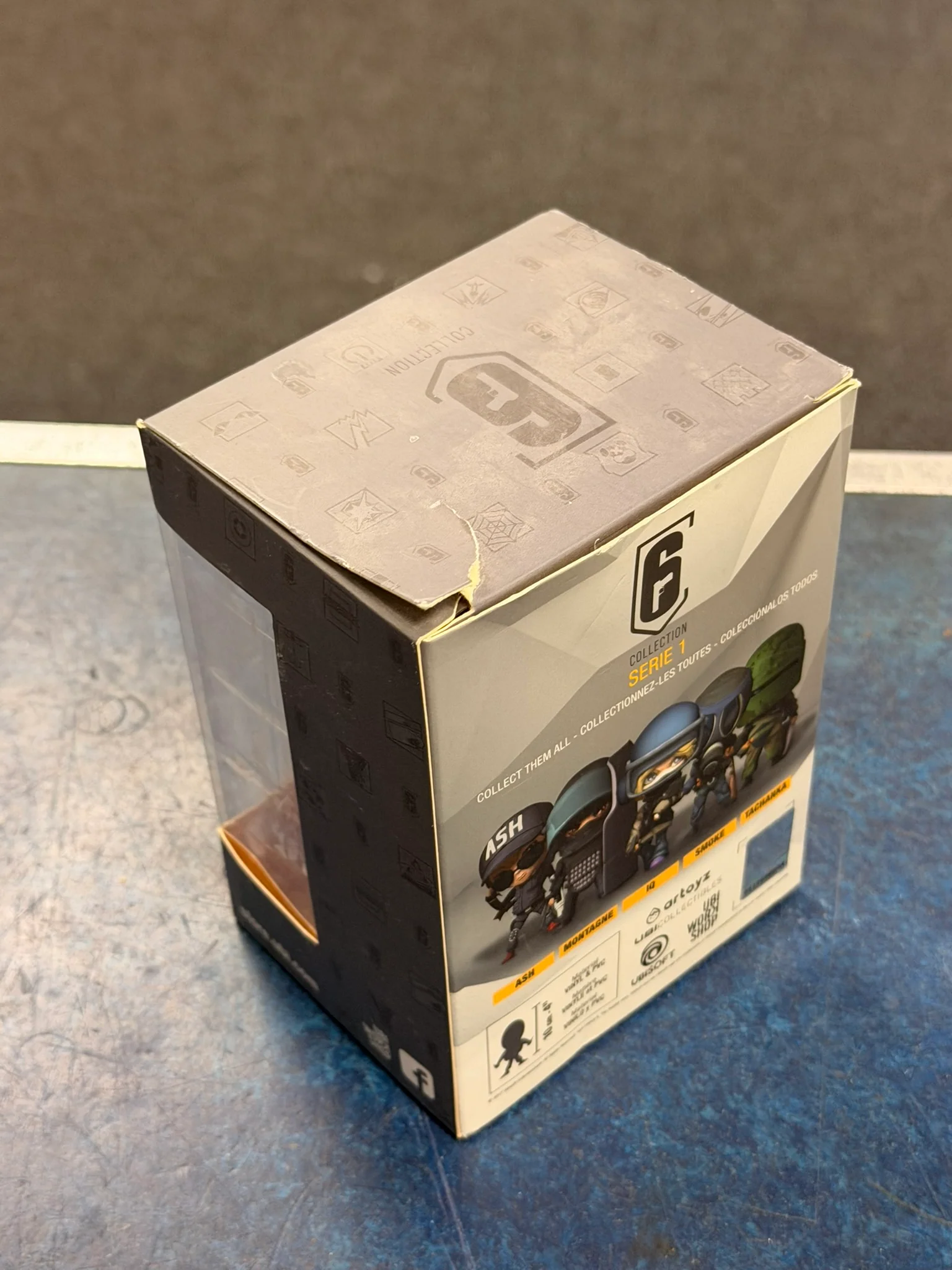 smoke rainbow six figure - Image 2