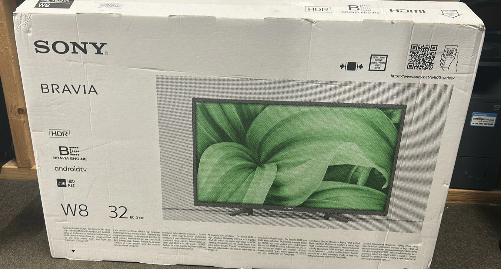 Sony 32" HD Ready HDR Smart LED TV kd32w800 Boxed - Image 2