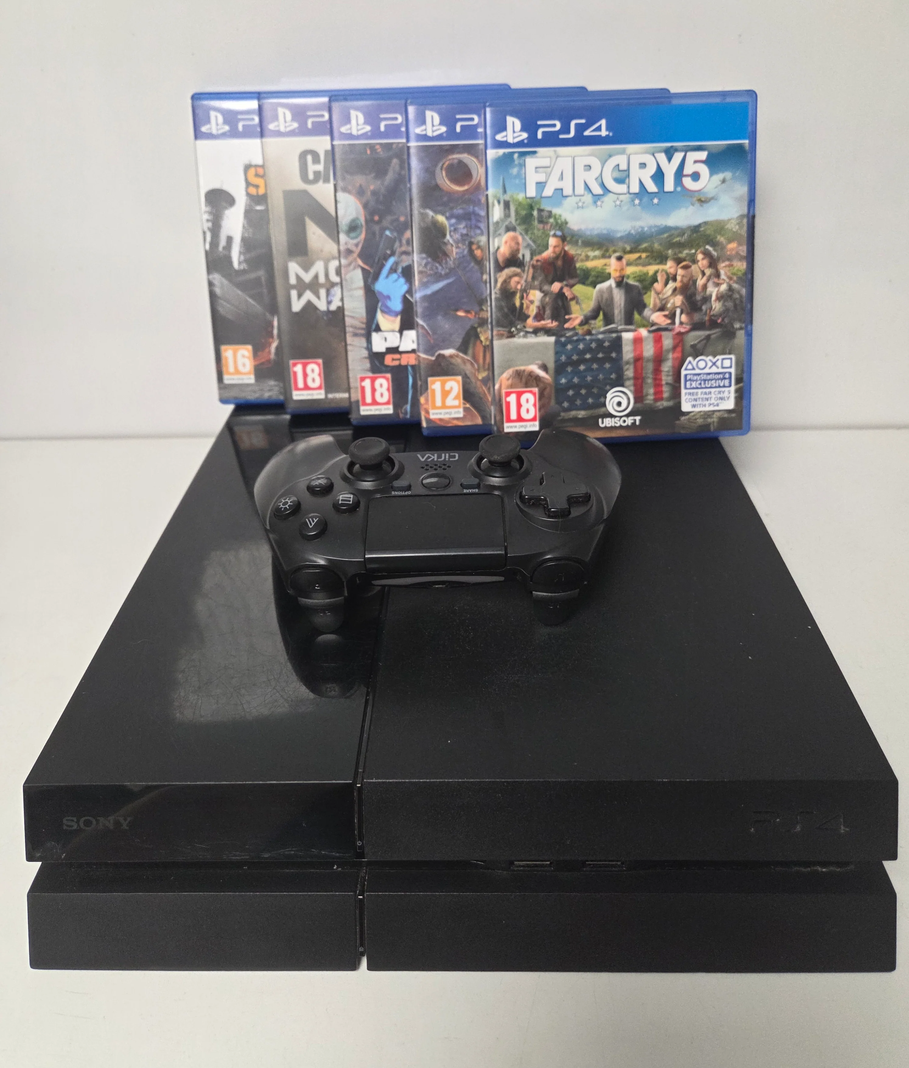 Sony PlayStation 4  500GB Console with 5 Games - Image 3