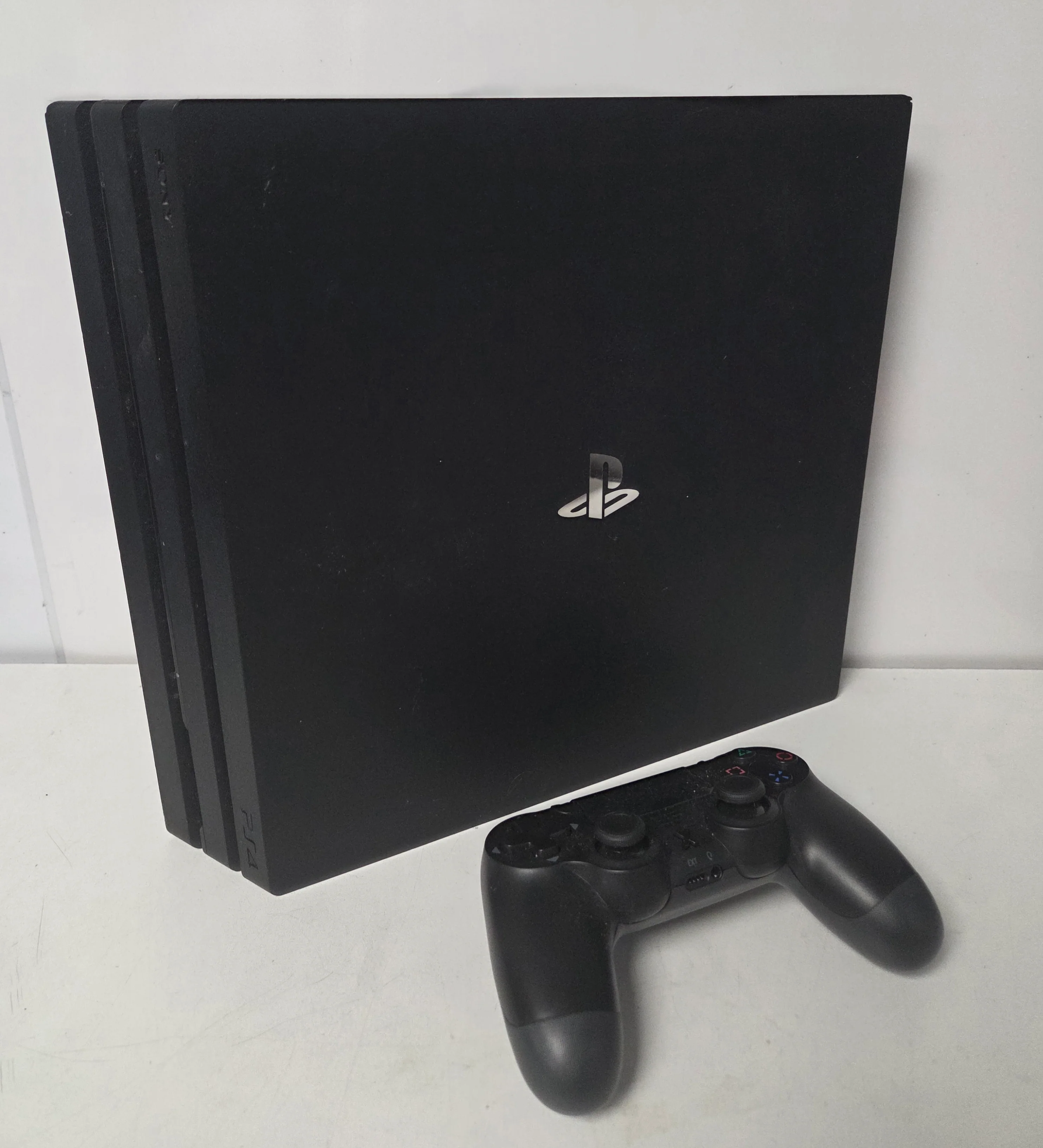 Sony PlayStation 4 Pro 1TB Console & 2 Games - Image 3