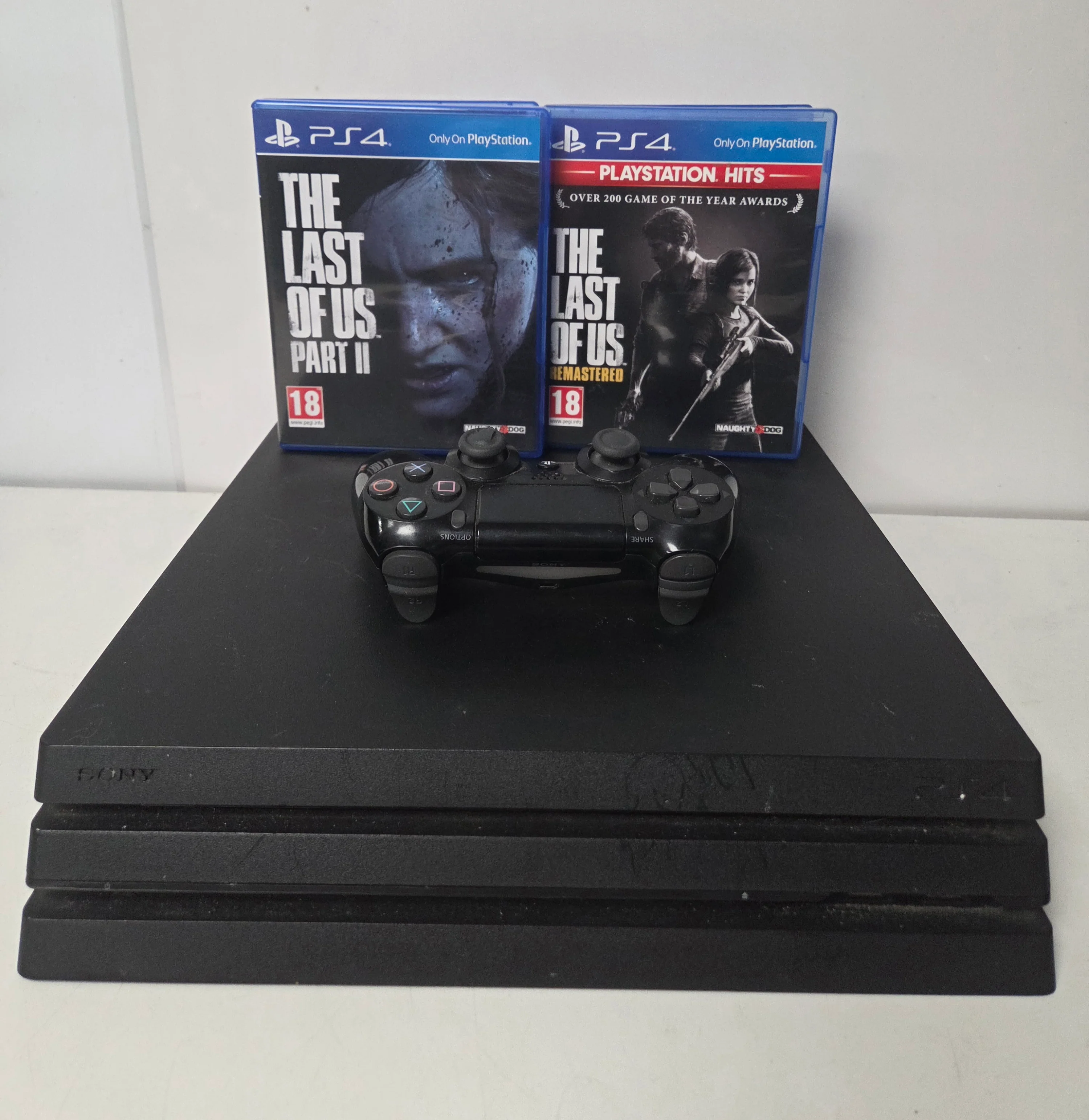 Sony PlayStation 4 Pro 1TB Console & 2 Games - Image 2