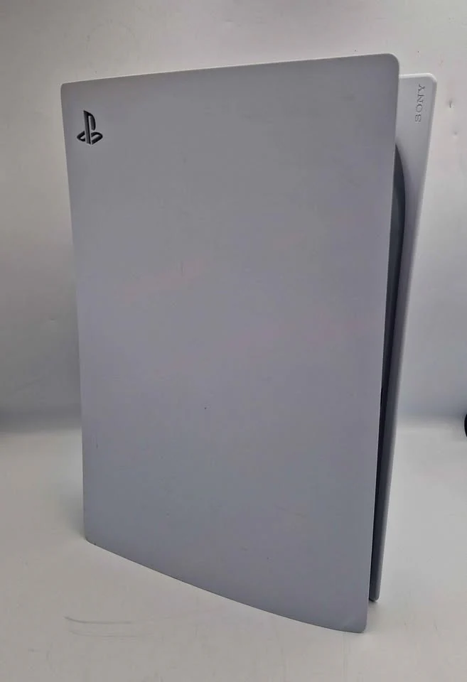 Sony PlayStation 5 - 825GB - White - Includes 1x White Controller *Unboxed* - Image 2