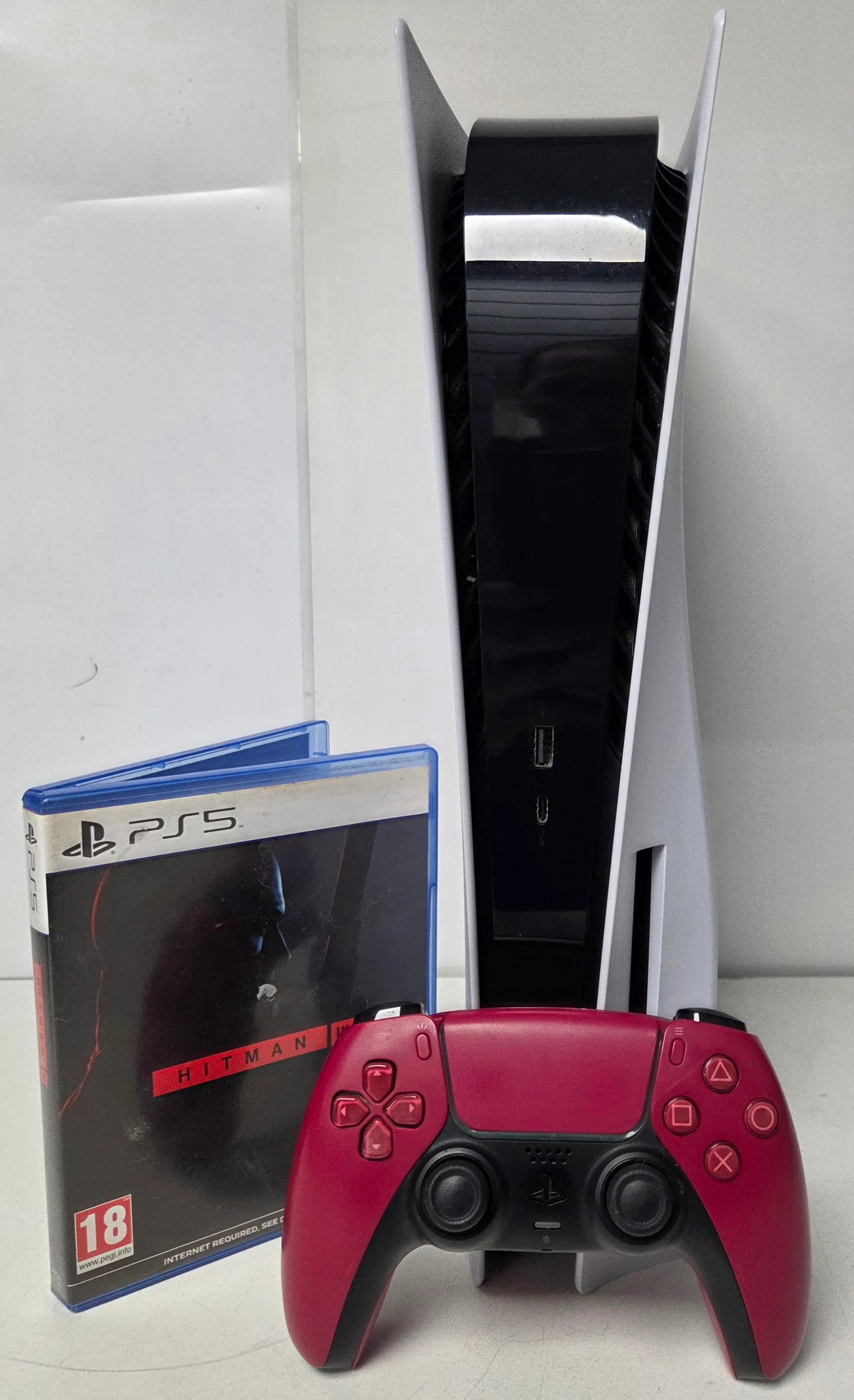 Sony PlayStation 5 Disc Edition Console & Hitman III - Image 2