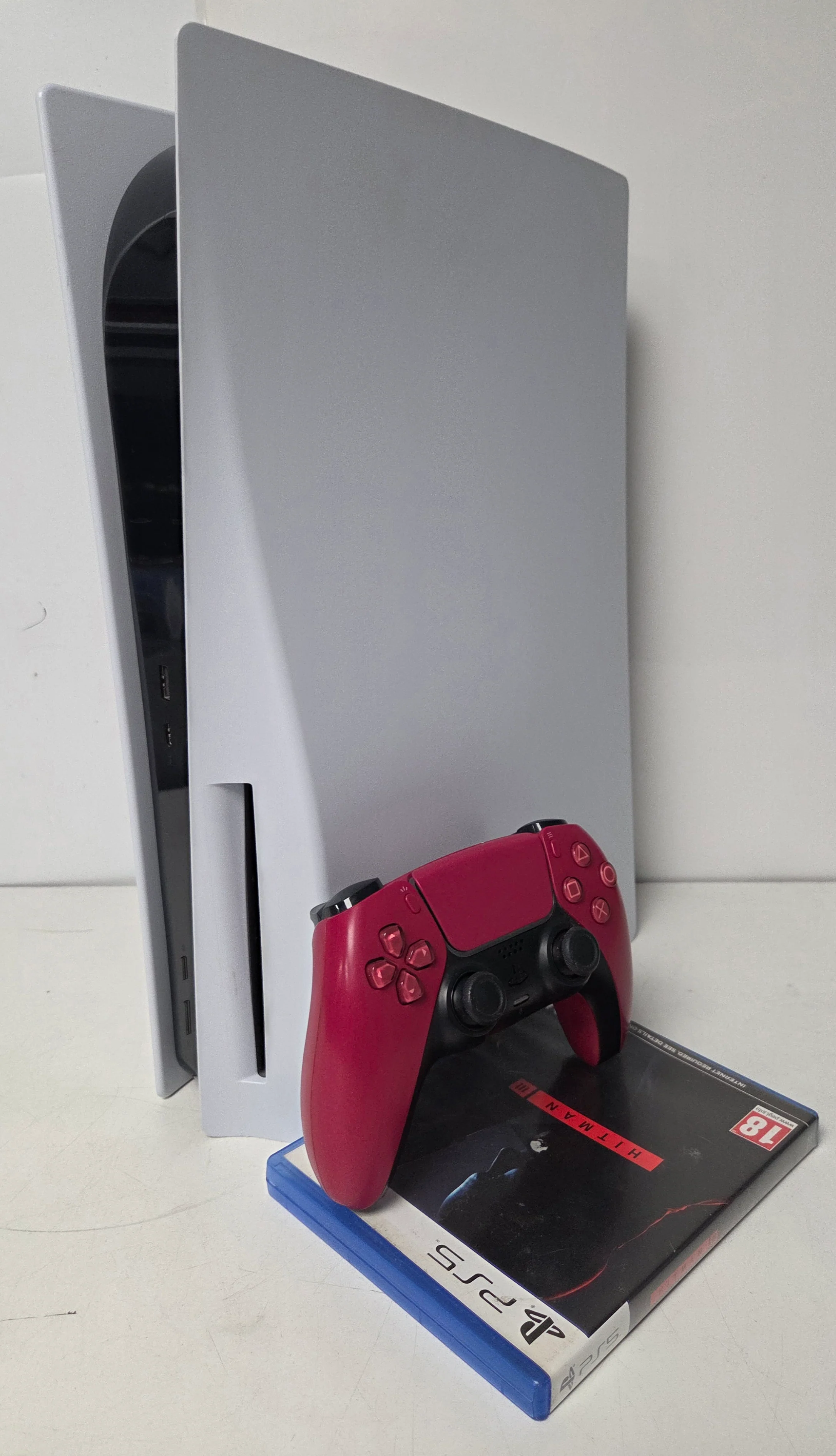 Sony PlayStation 5 Disc Edition Console & Hitman III - Image 3